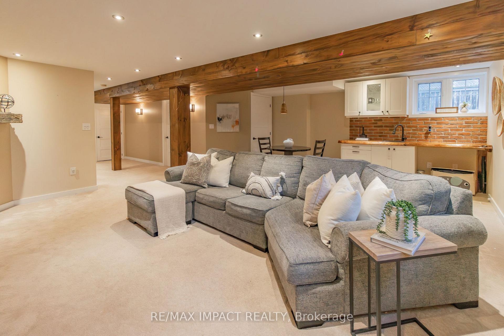 Photo 37 of 25 Bannister Street, Clarington, Bowmanville — HOMEH