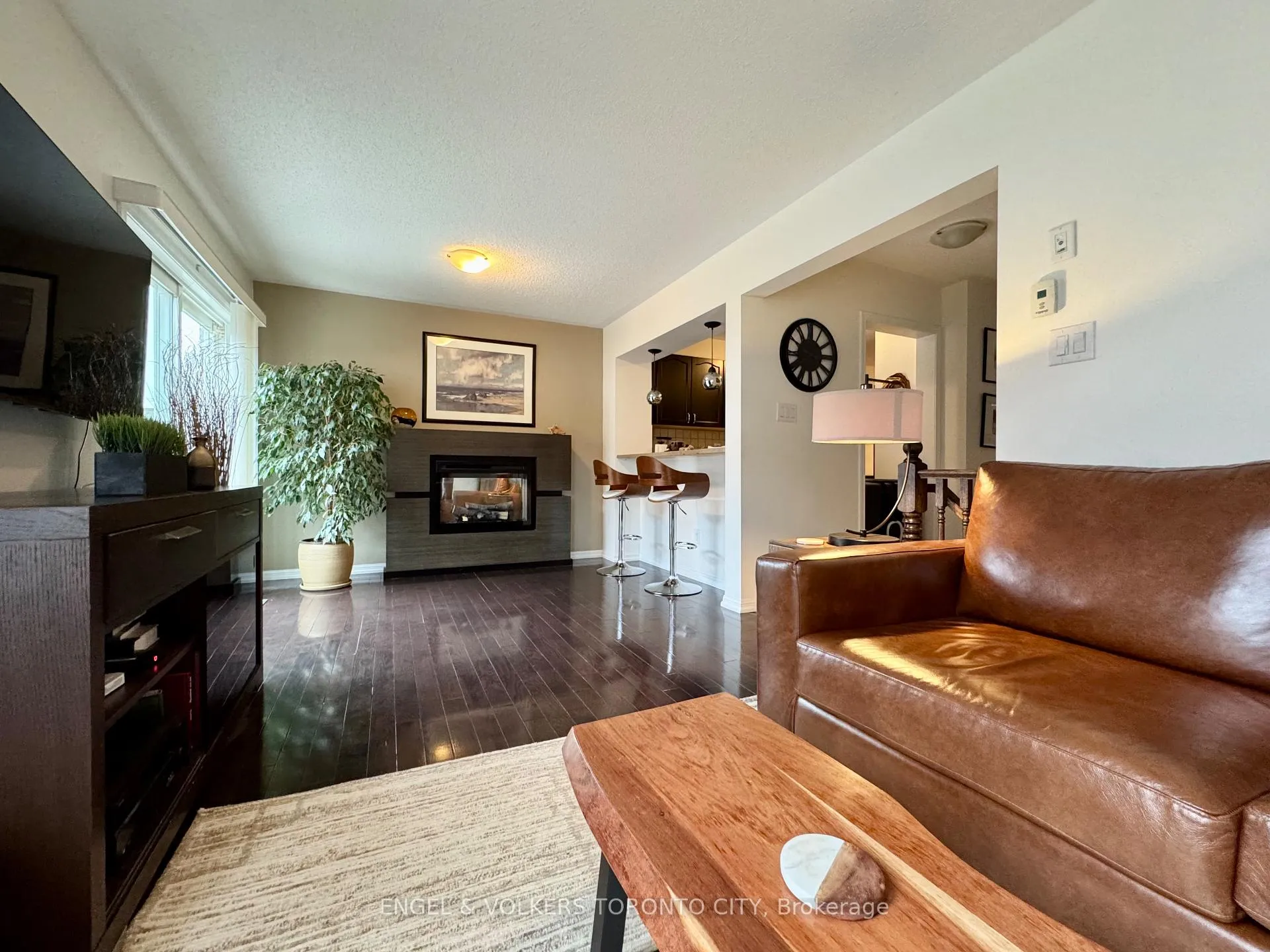Photo 4 of 67 Gleave Terrace, Milton, Harrison — HOMEH
