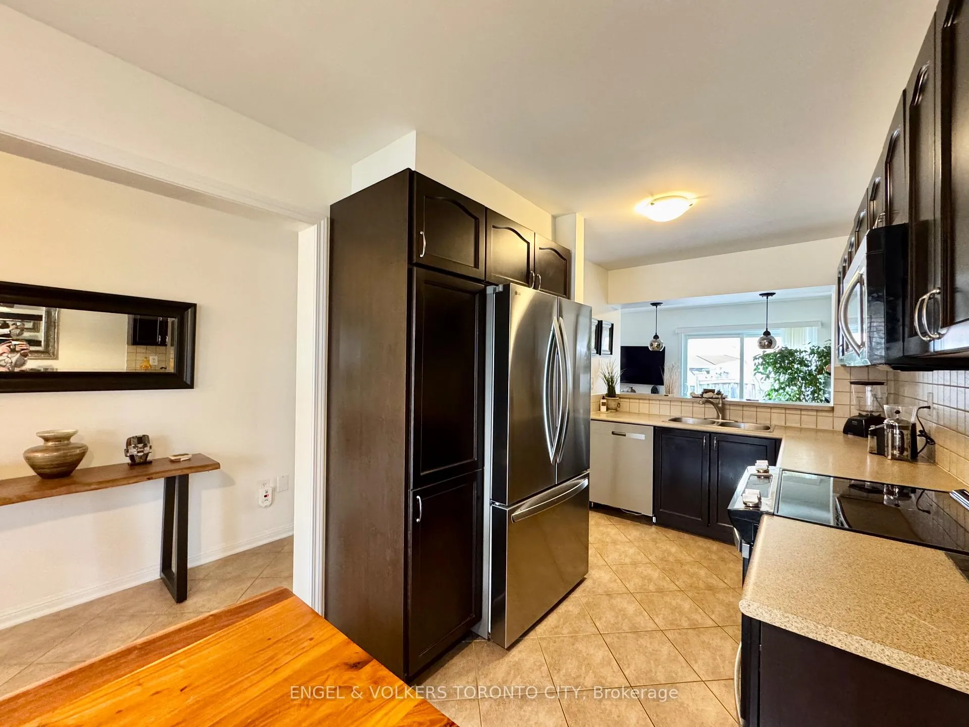 Photo 14 of 67 Gleave Terrace, Milton, Harrison — HOMEH