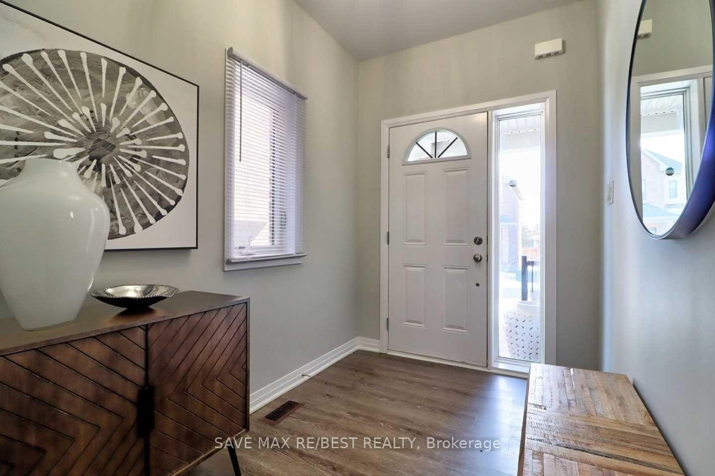 Photo 6 of 10 Bedford Estates Crescent, Barrie, Bayshore — HOMEH