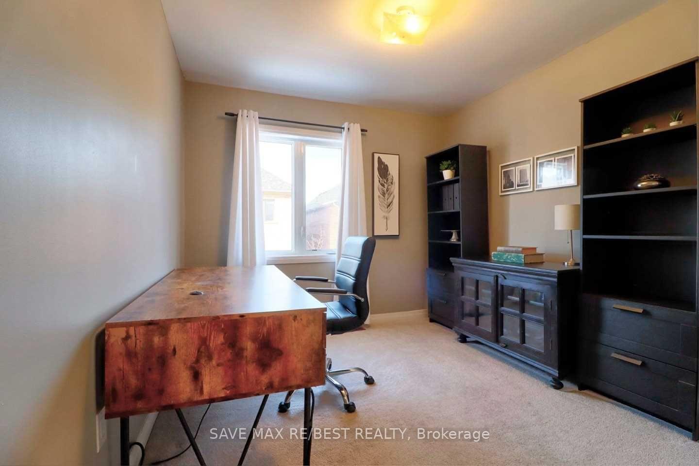 Photo 19 of 10 Bedford Estates Crescent, Barrie, Bayshore — HOMEH