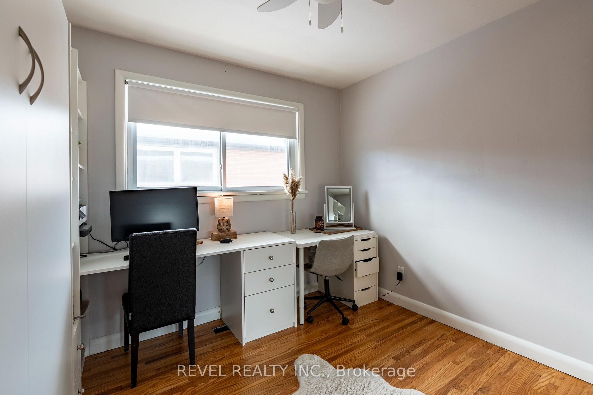 Photo 14 of 34 Bothwell Crescent, Barrie, Wellington — HOMEH