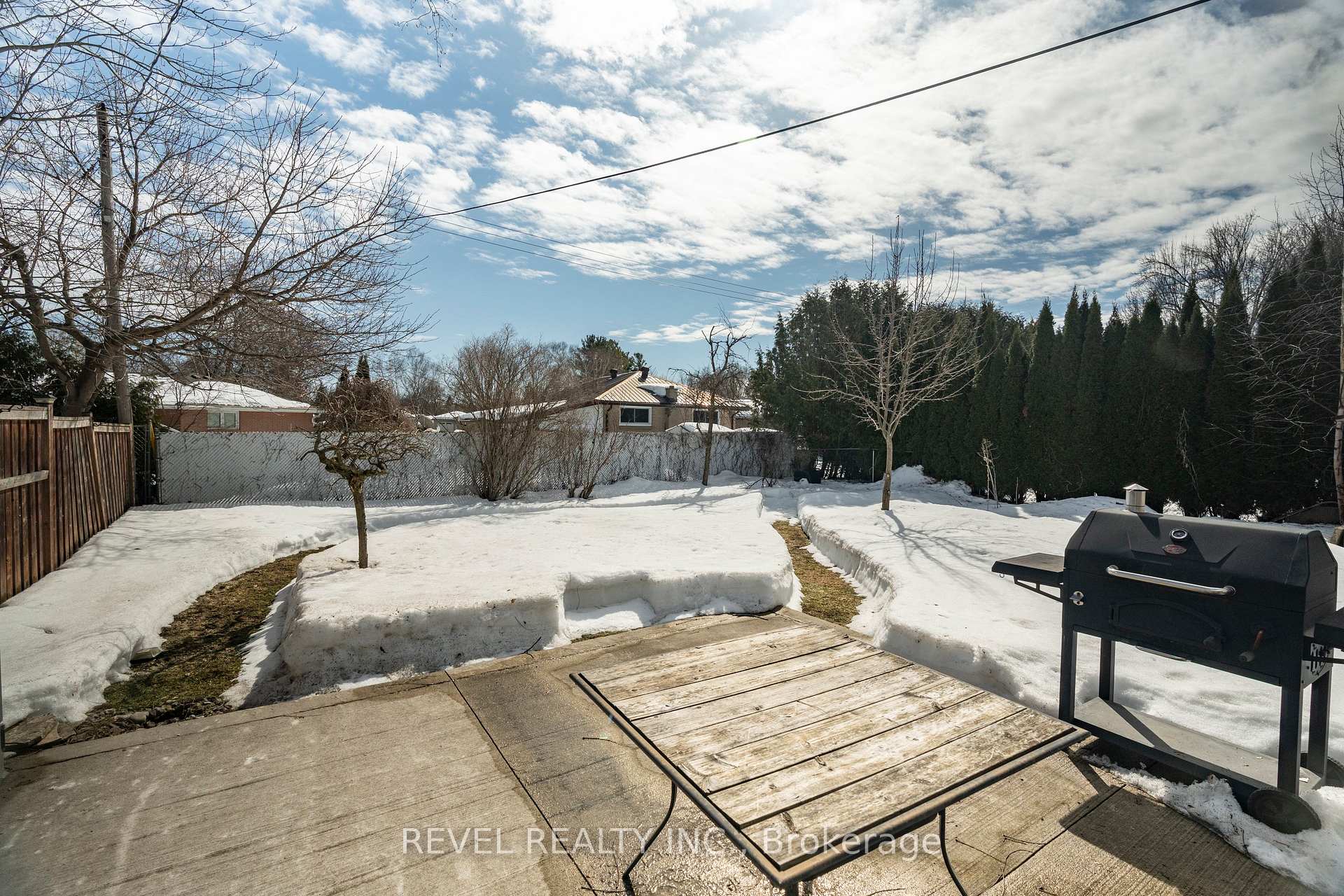 Photo 40 of 34 Bothwell Crescent, Barrie, Wellington — HOMEH