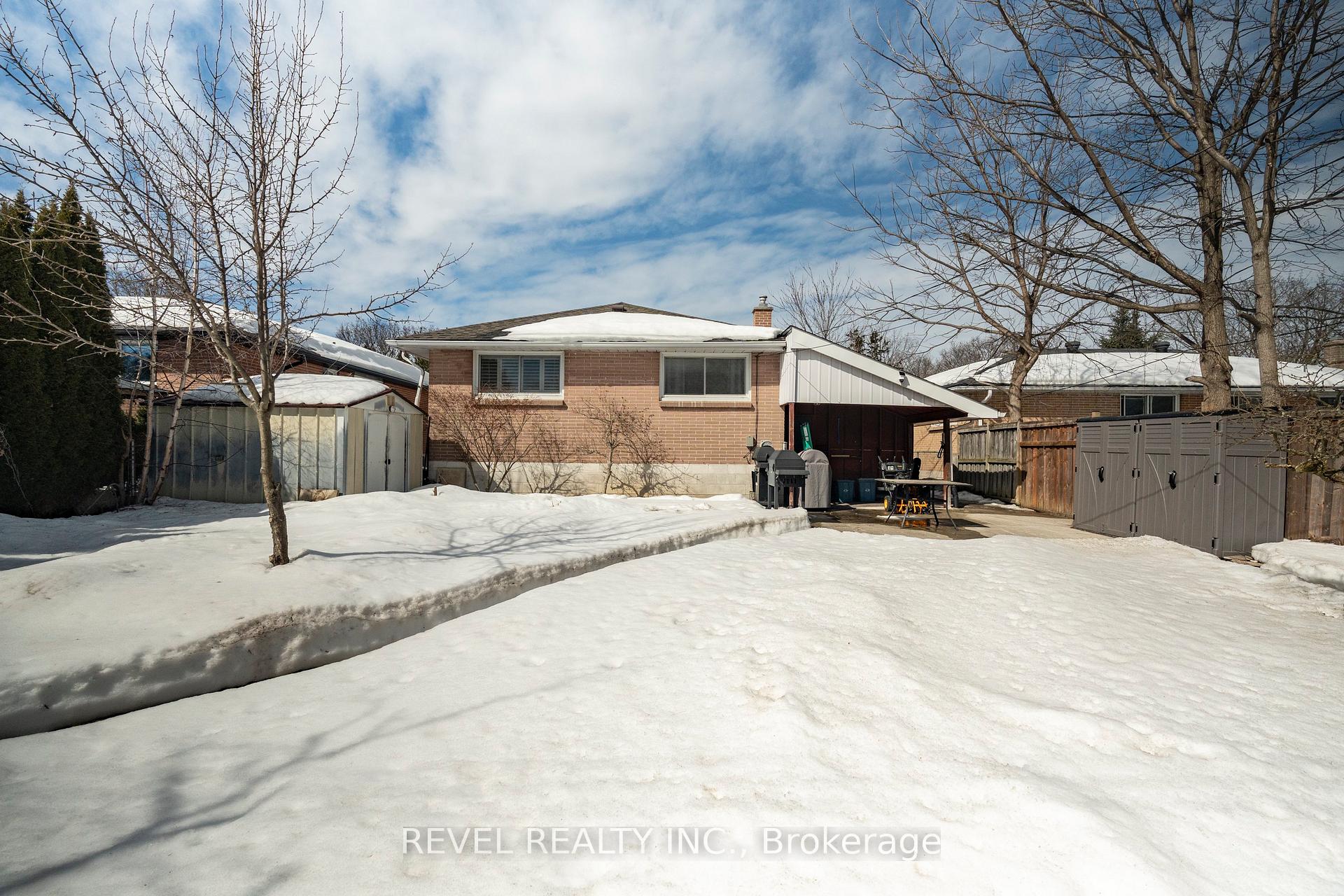 Photo 42 of 34 Bothwell Crescent, Barrie, Wellington — HOMEH