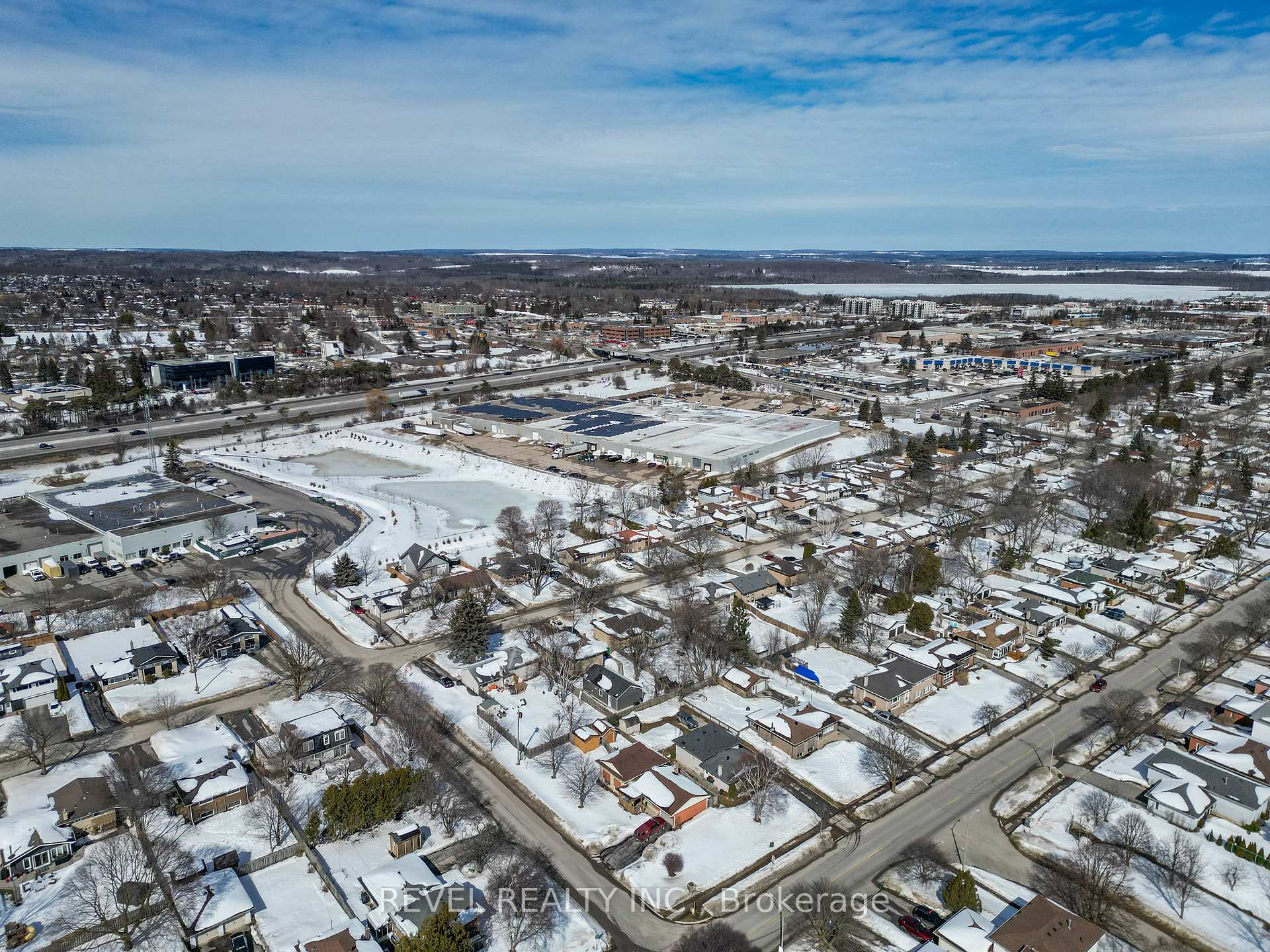 Photo 48 of 34 Bothwell Crescent, Barrie, Wellington — HOMEH