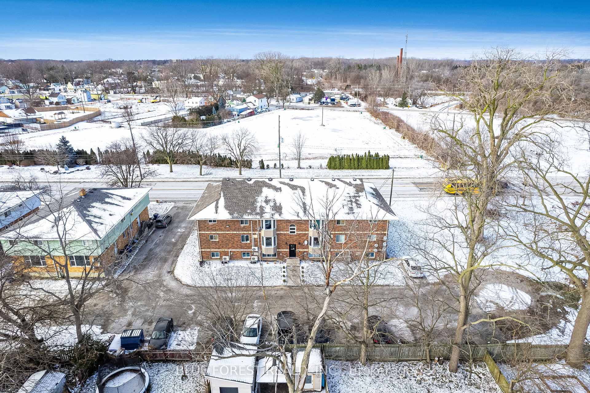 Photo 5 of 388 Park Avenue E, Chatham-Kent, Chatham — HOMEH