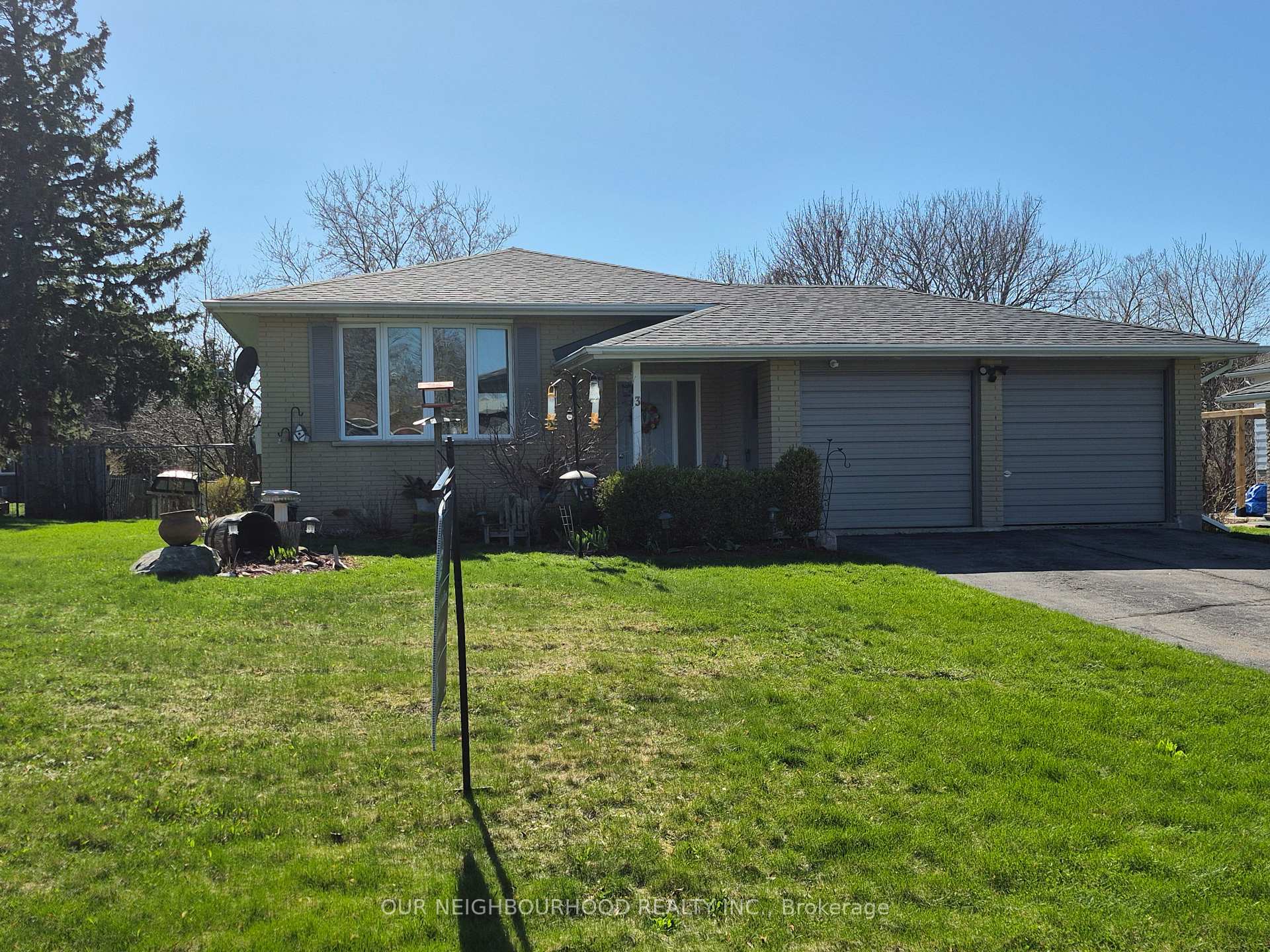 Photo 2 of 3 Thornlea Road, Cramahe, Colborne — HOMEH