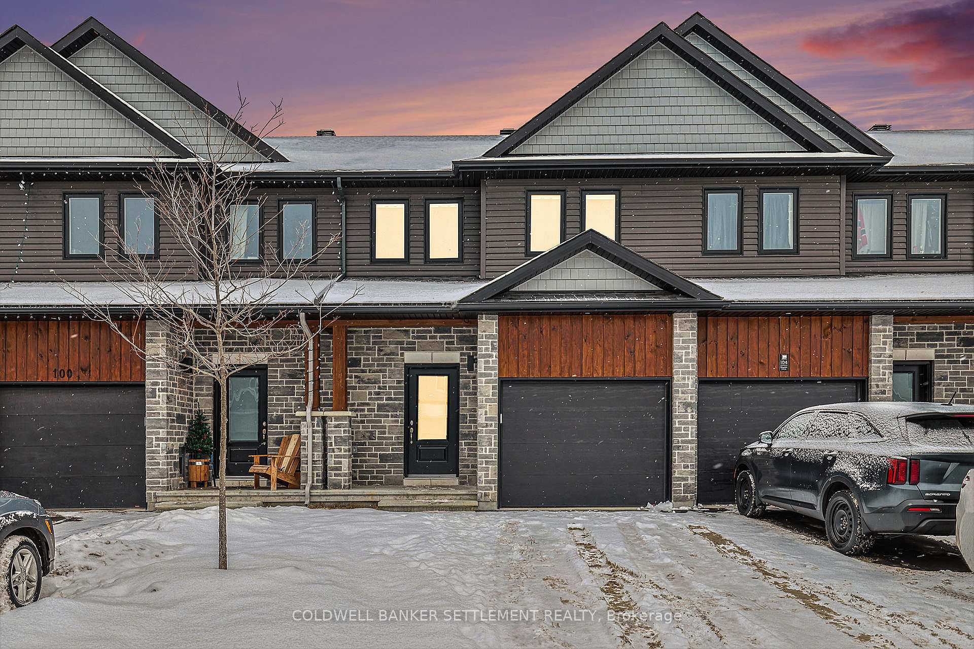 Photo 1 of 102 Dowdall Circle, Carleton Place — HOMEH