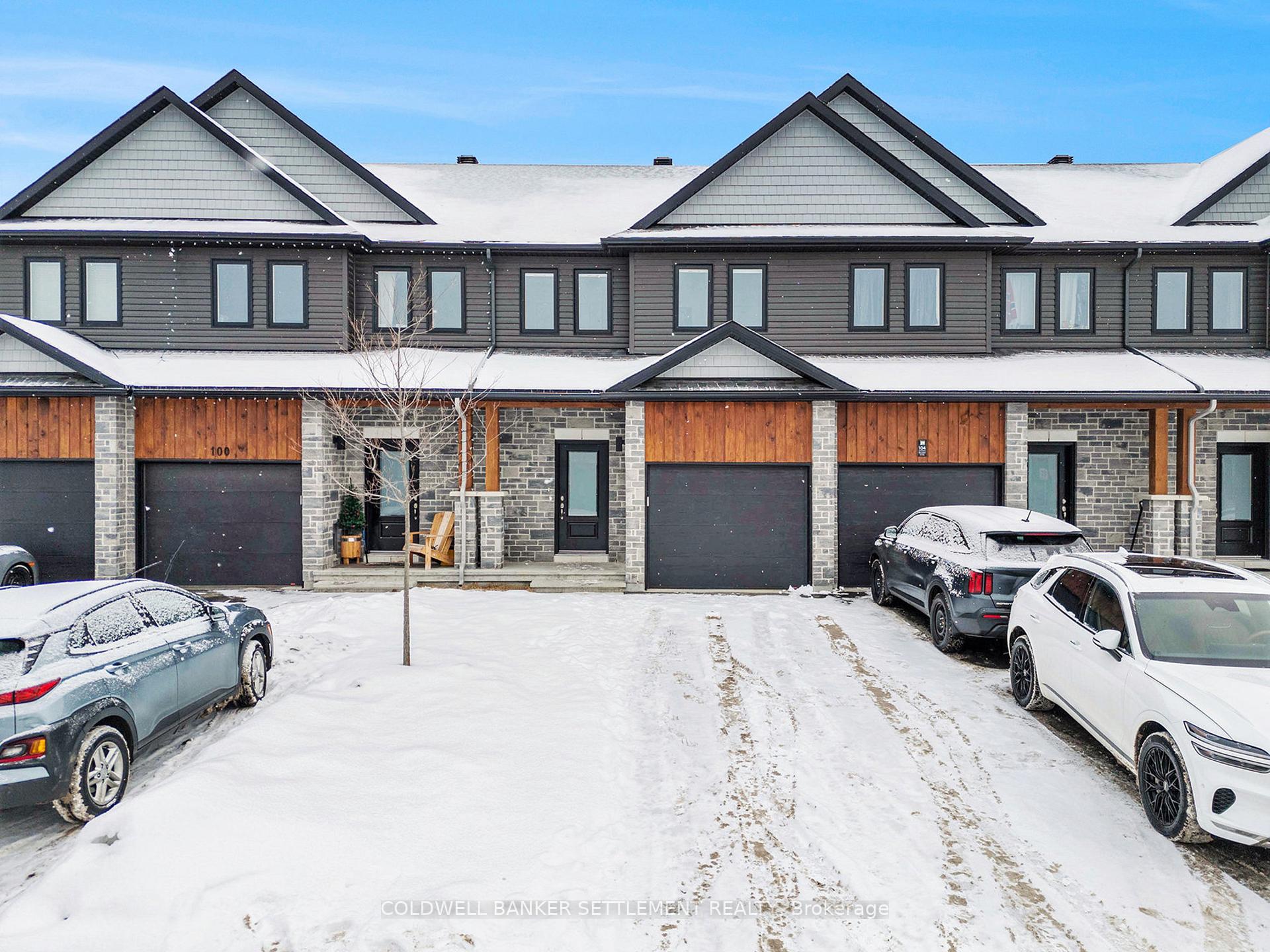 Photo 4 of 102 Dowdall Circle, Carleton Place — HOMEH