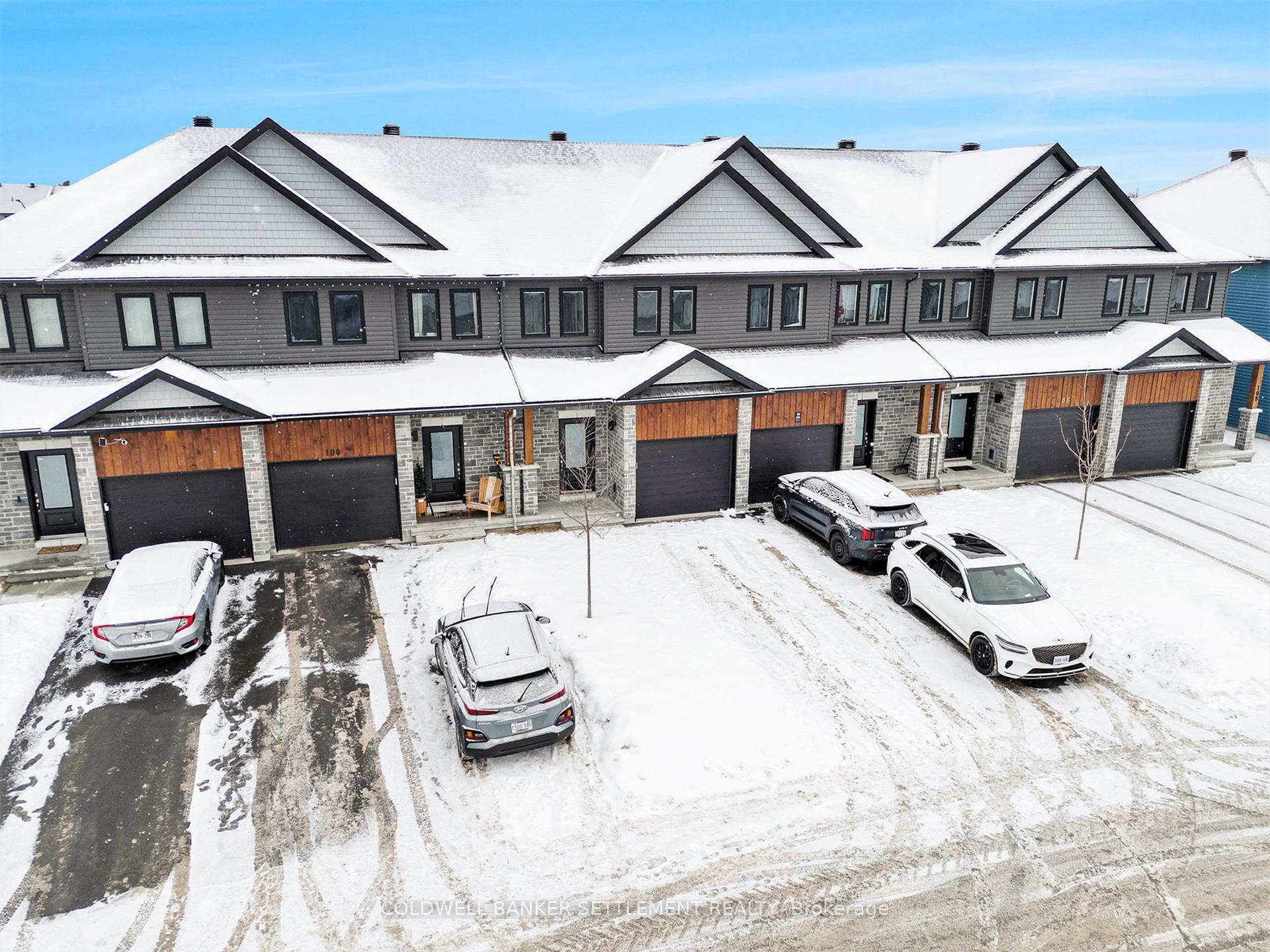 Photo 5 of 102 Dowdall Circle, Carleton Place — HOMEH