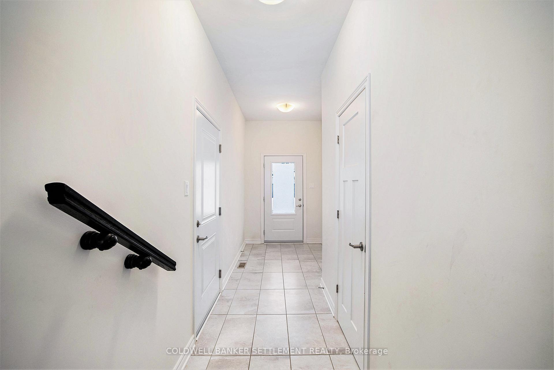 Photo 7 of 102 Dowdall Circle, Carleton Place — HOMEH