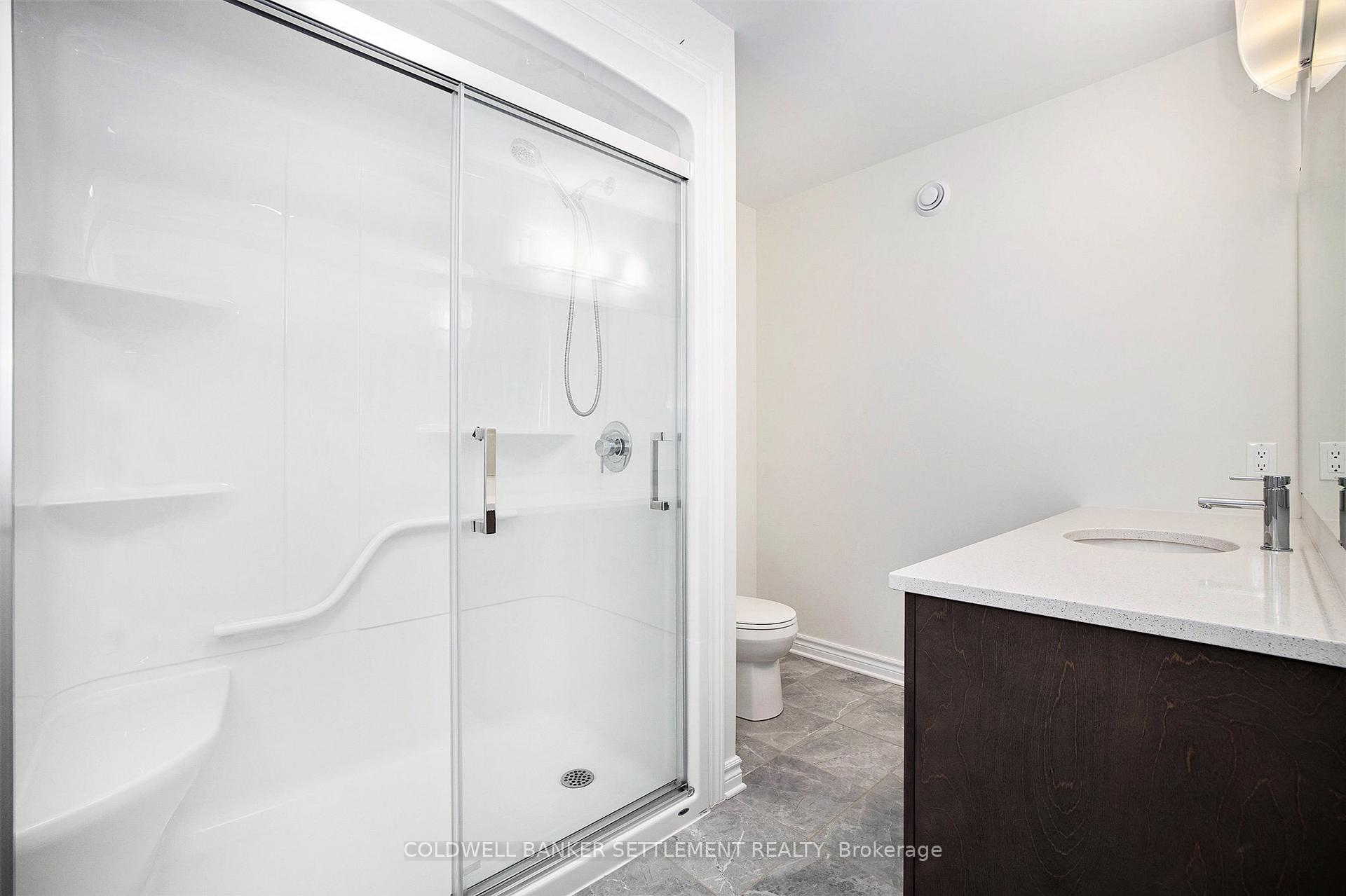 Photo 24 of 102 Dowdall Circle, Carleton Place — HOMEH