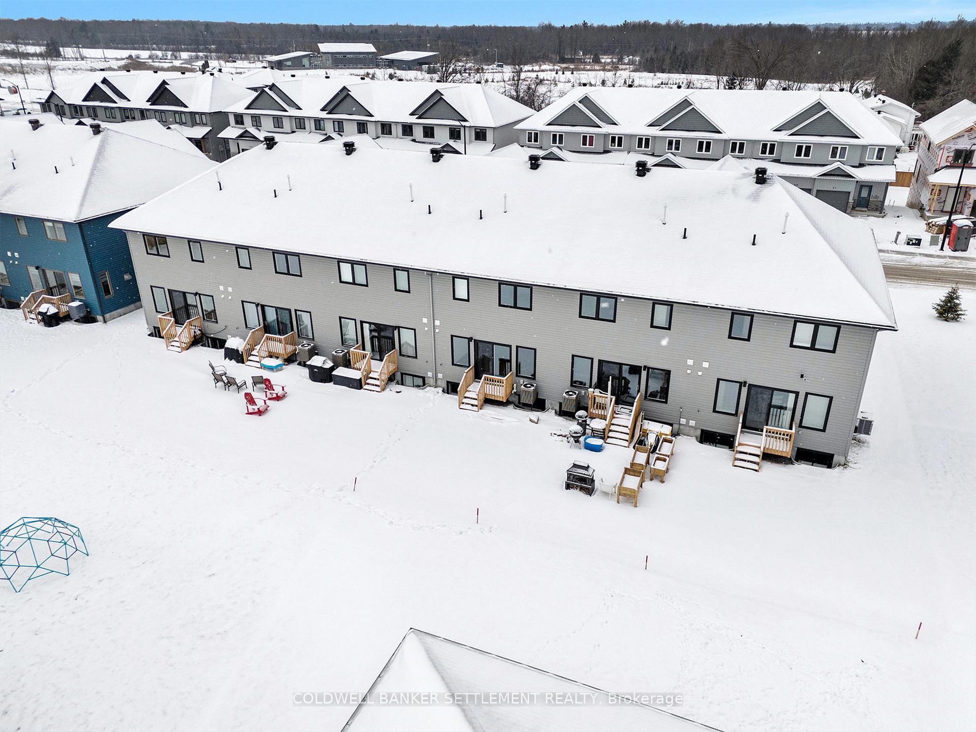 Photo 30 of 102 Dowdall Circle, Carleton Place — HOMEH