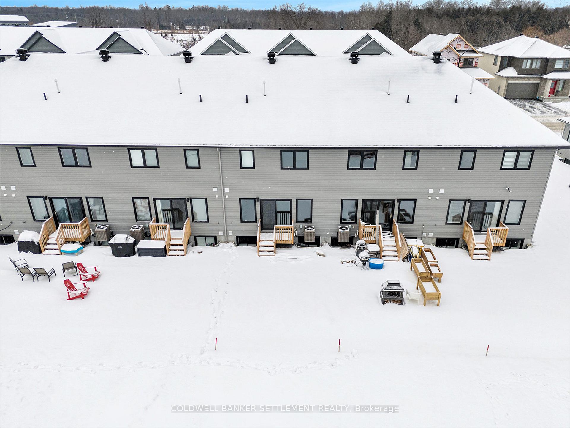 Photo 32 of 102 Dowdall Circle, Carleton Place — HOMEH
