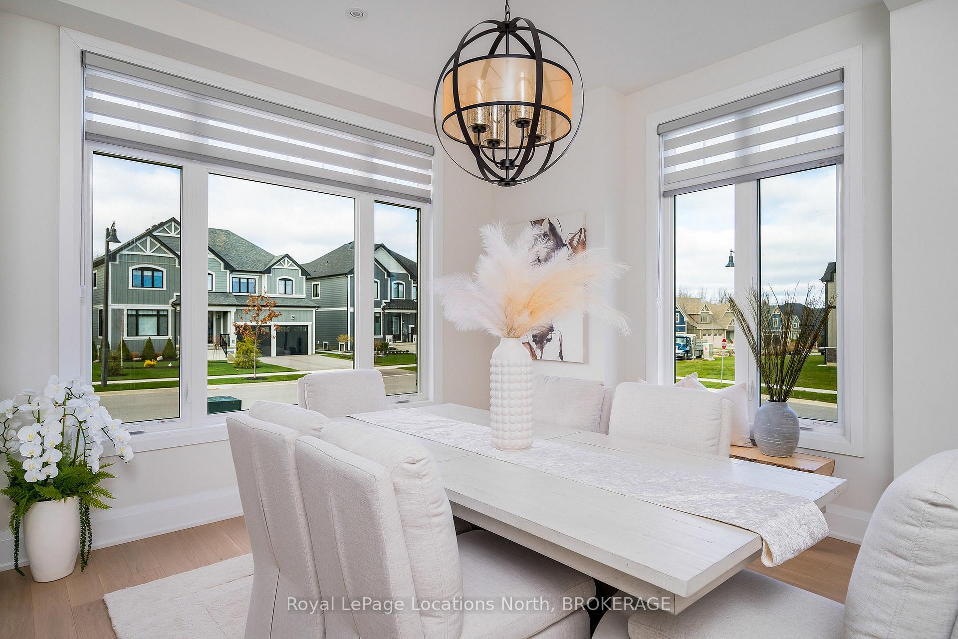 Photo 14 of 103 Springside Crescent, Blue Mountains — HOMEH