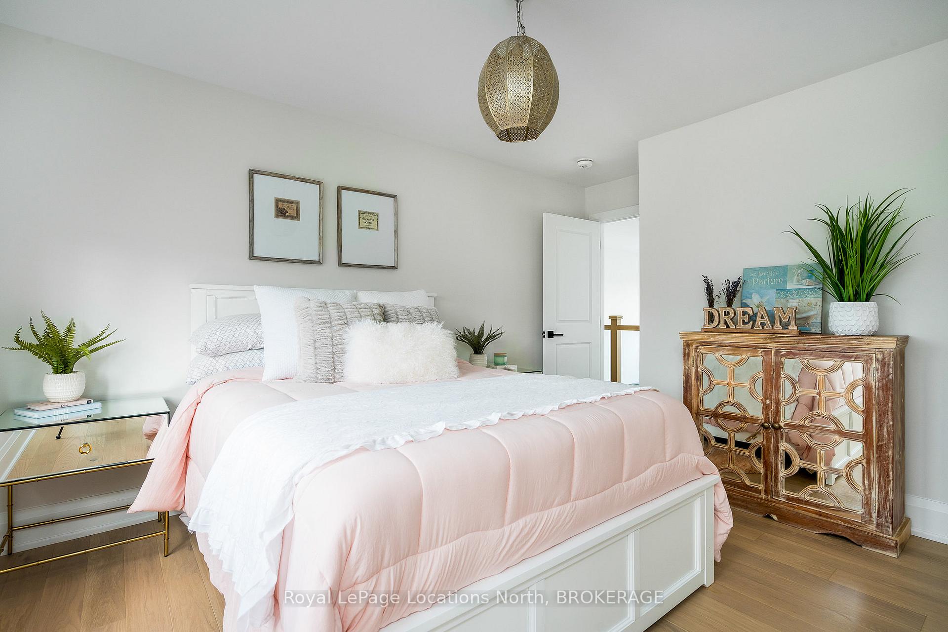Photo 25 of 103 Springside Crescent, Blue Mountains — HOMEH