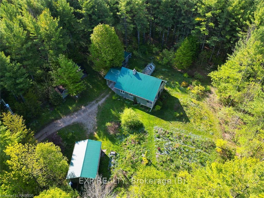 Photo 7 of 743100 Sideroad 10, Chatsworth — HOMEH