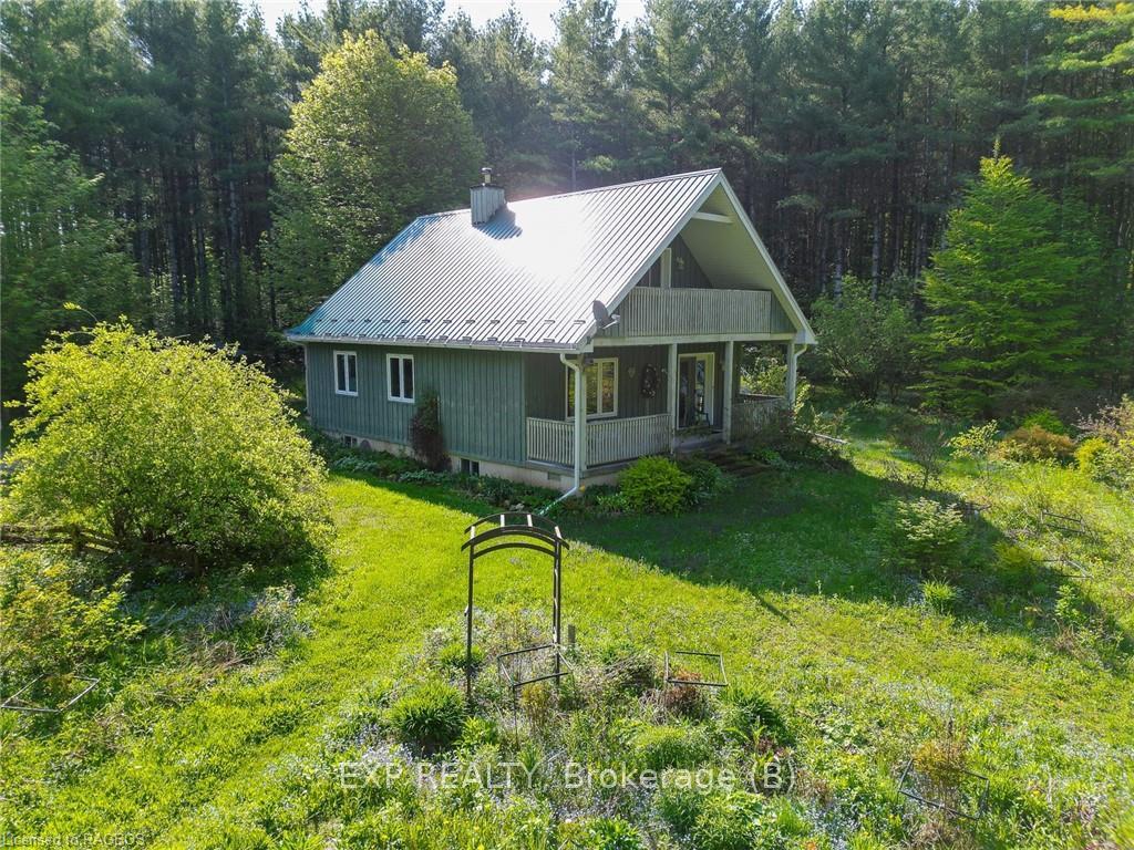 Photo 10 of 743100 Sideroad 10, Chatsworth — HOMEH