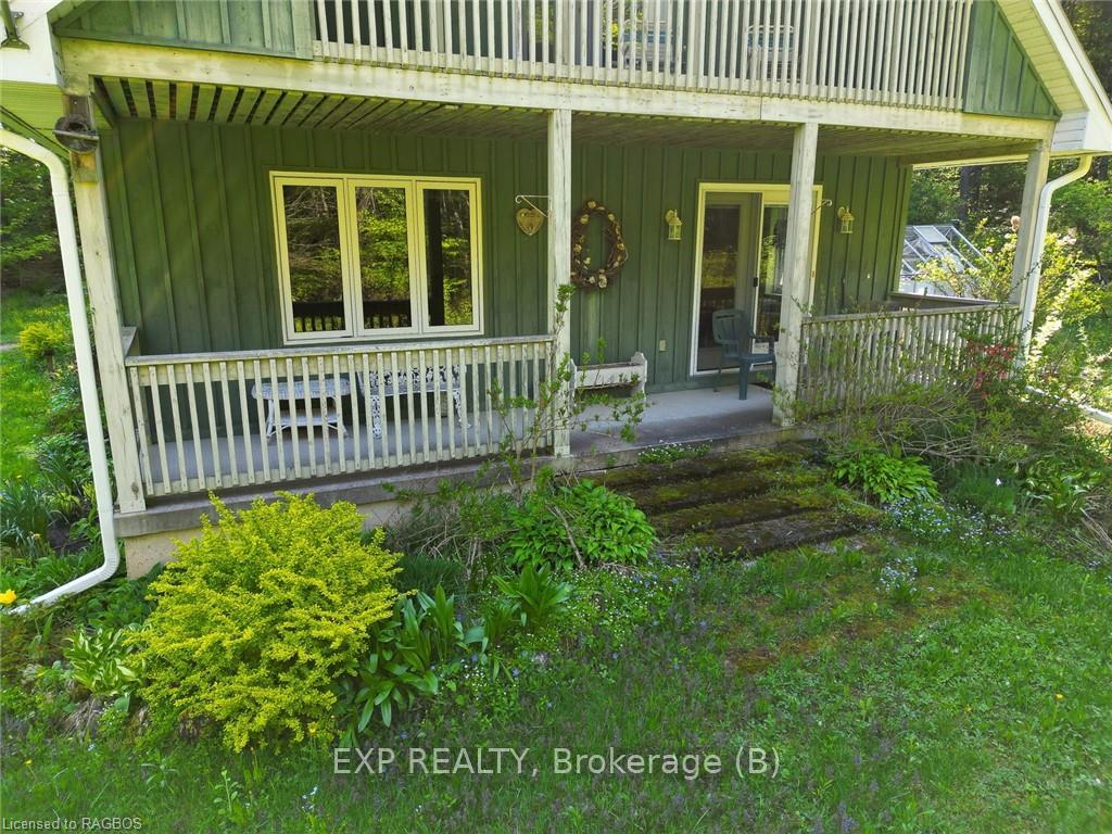 Photo 11 of 743100 Sideroad 10, Chatsworth — HOMEH