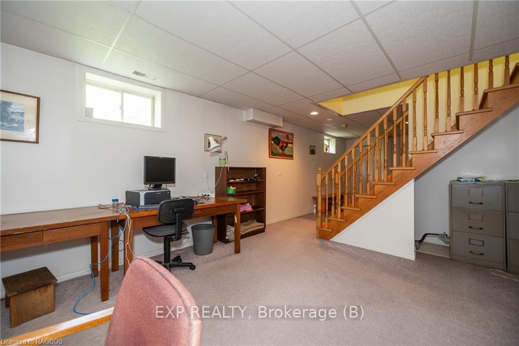 Photo 31 of 743100 Sideroad 10, Chatsworth — HOMEH
