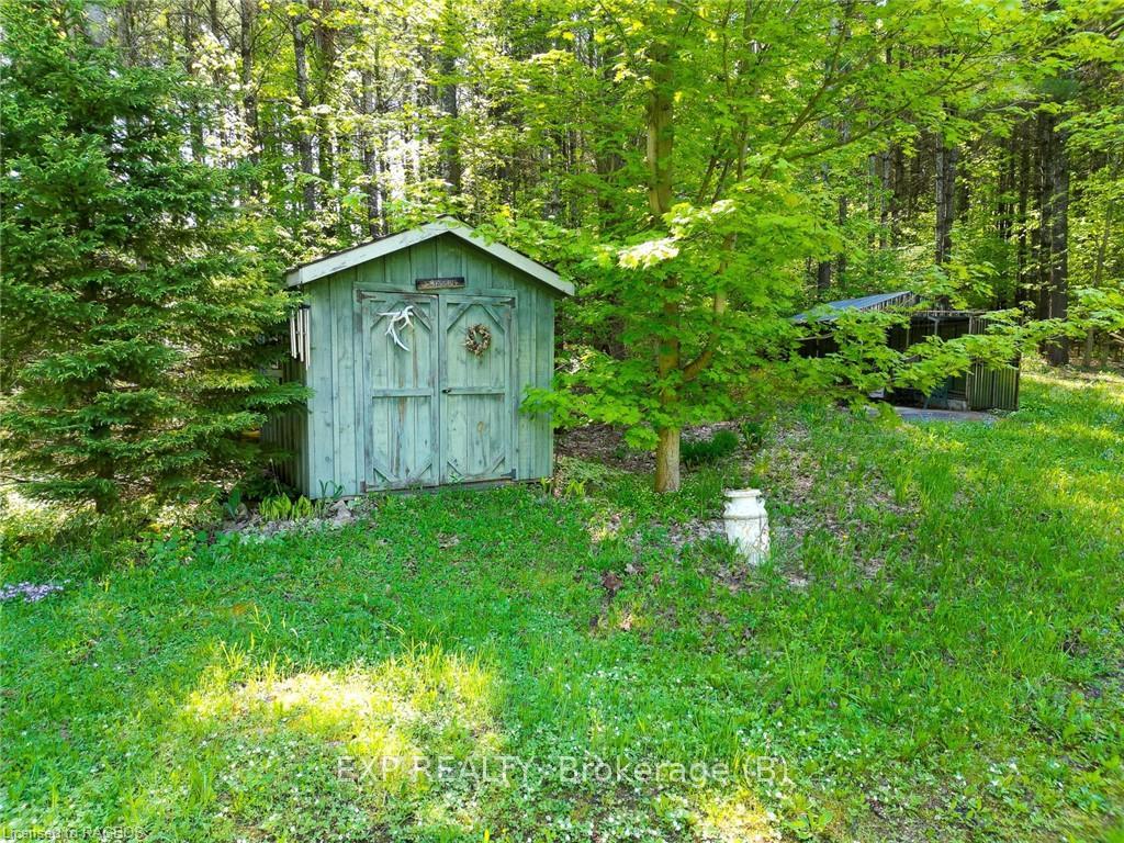 Photo 37 of 743100 Sideroad 10, Chatsworth — HOMEH