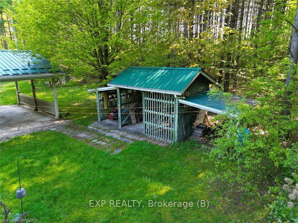 Photo 38 of 743100 Sideroad 10, Chatsworth — HOMEH