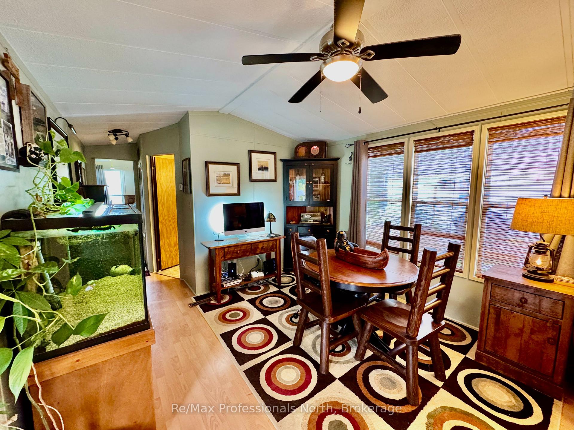Photo 10 of Unit 116, 1007 Racoon Road, Gravenhurst, Morrison — HOMEH