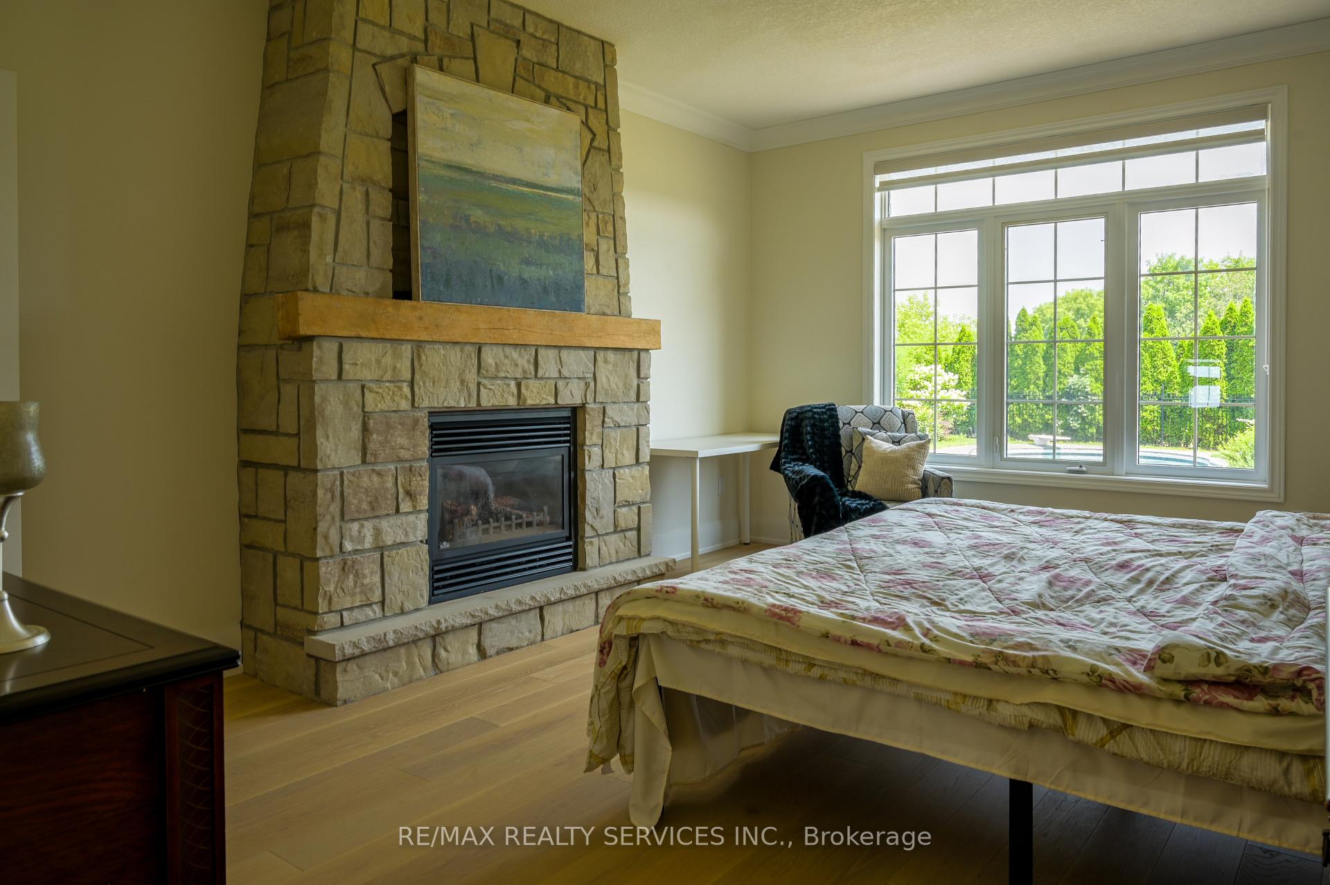 Photo 2 of 214&218 Maple Avenue S, Brant, Burford — HOMEH