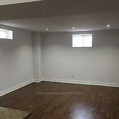 Photo 5 of 33 Little Britain Crescent, Brampton, Bram West — HOMEH