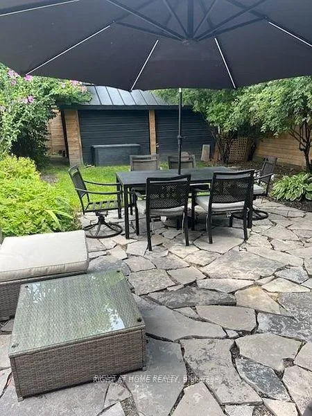 Photo 3 of 171 Islington Avenue, Etobicoke, New Toronto — HOMEH