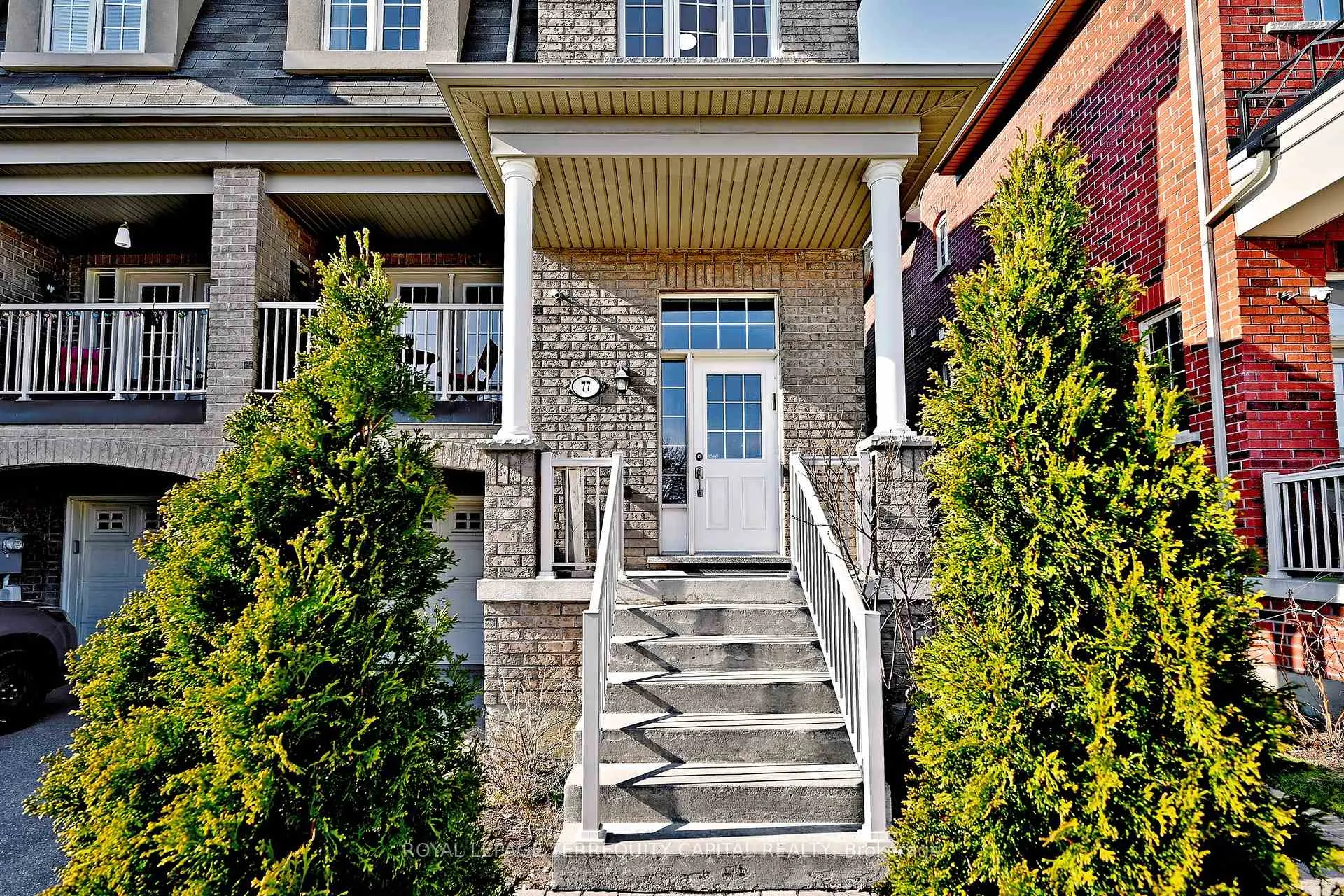 Photo 2 of 77 Benjamin Hood Crescent, Vaughan, Patterson — HOMEH