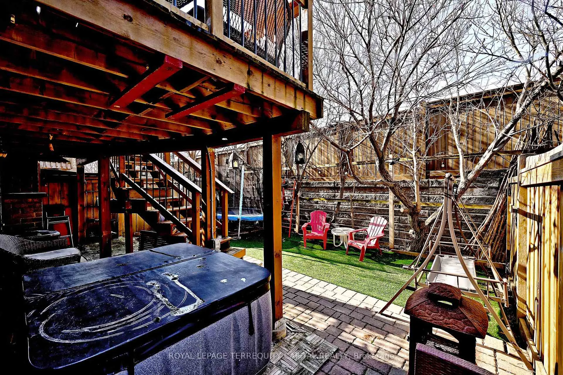 Photo 42 of 77 Benjamin Hood Crescent, Vaughan, Patterson — HOMEH