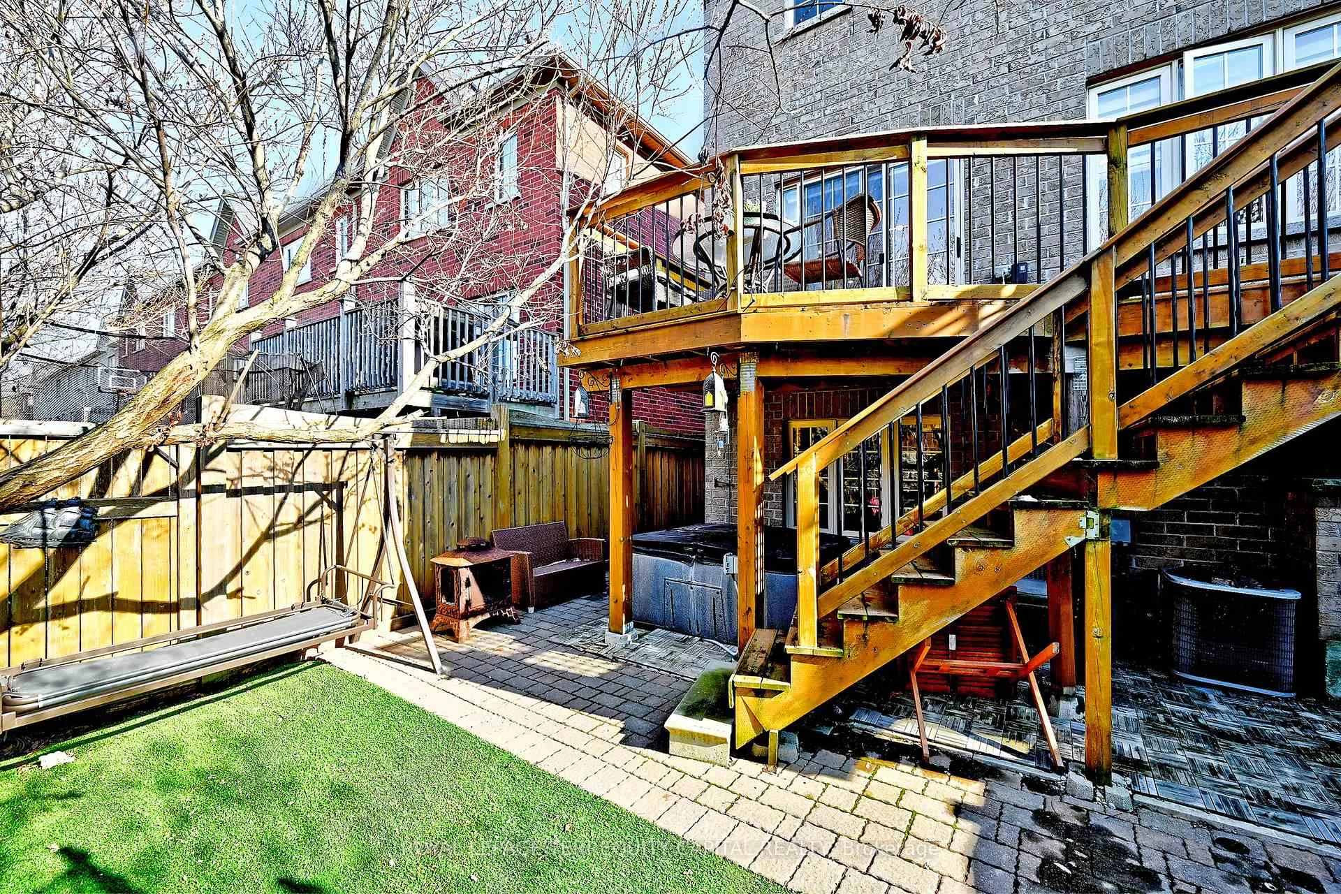 Photo 44 of 77 Benjamin Hood Crescent, Vaughan, Patterson — HOMEH