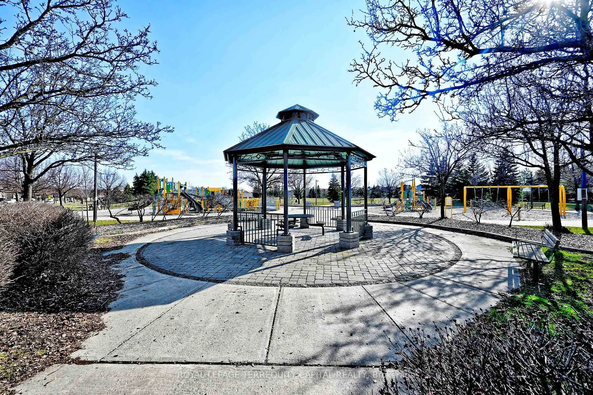 Photo 48 of 77 Benjamin Hood Crescent, Vaughan, Patterson — HOMEH
