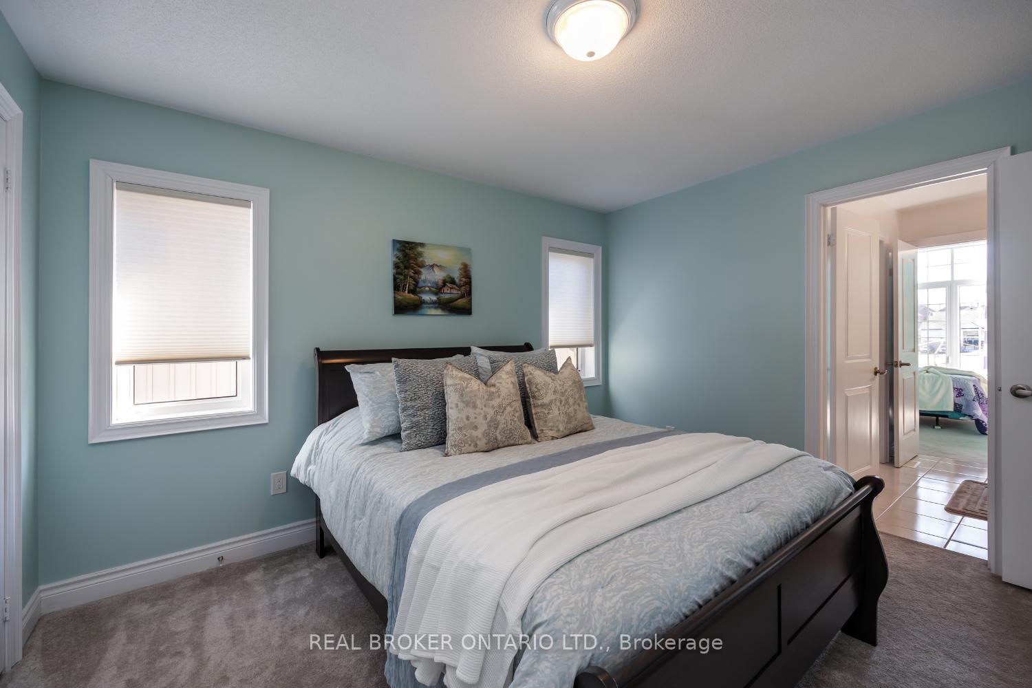 Photo 10 of 3 Melrose Drive, Cavan Monaghan, Cavan Twp — HOMEH