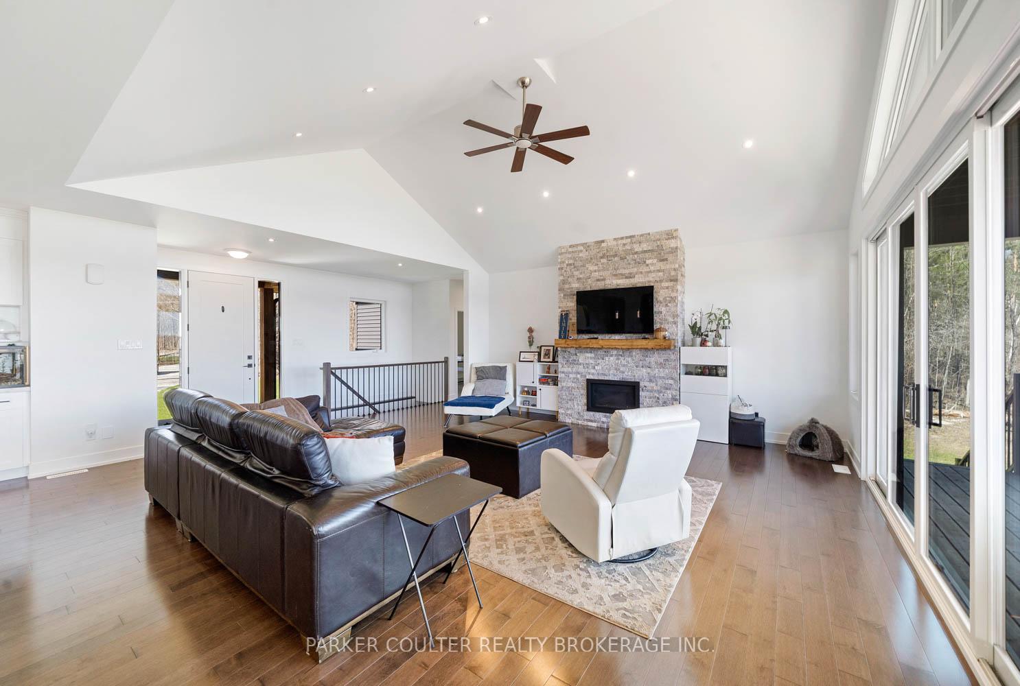 Photo 20 of 3091 Centre Line Road, Clearview, Rural Clearview — HOMEH