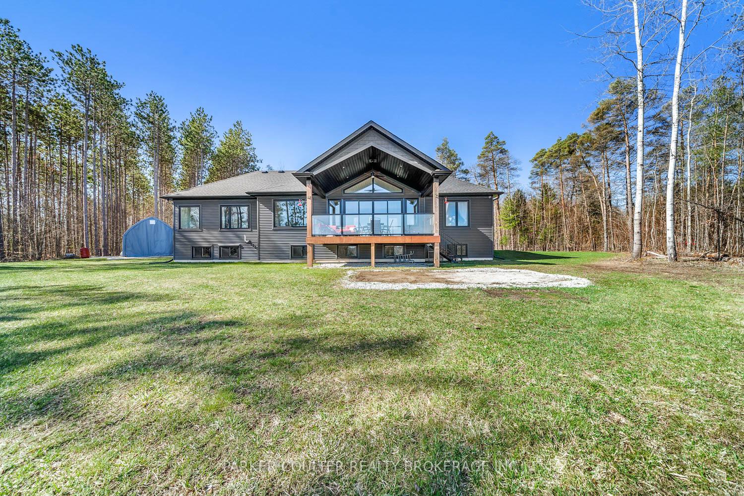 Photo 23 of 3091 Centre Line Road, Clearview, Rural Clearview — HOMEH