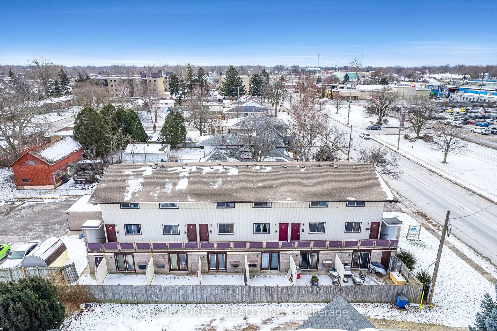 Photo 1 of 210 Park Avenue E, Chatham-Kent, Chatham — HOMEH