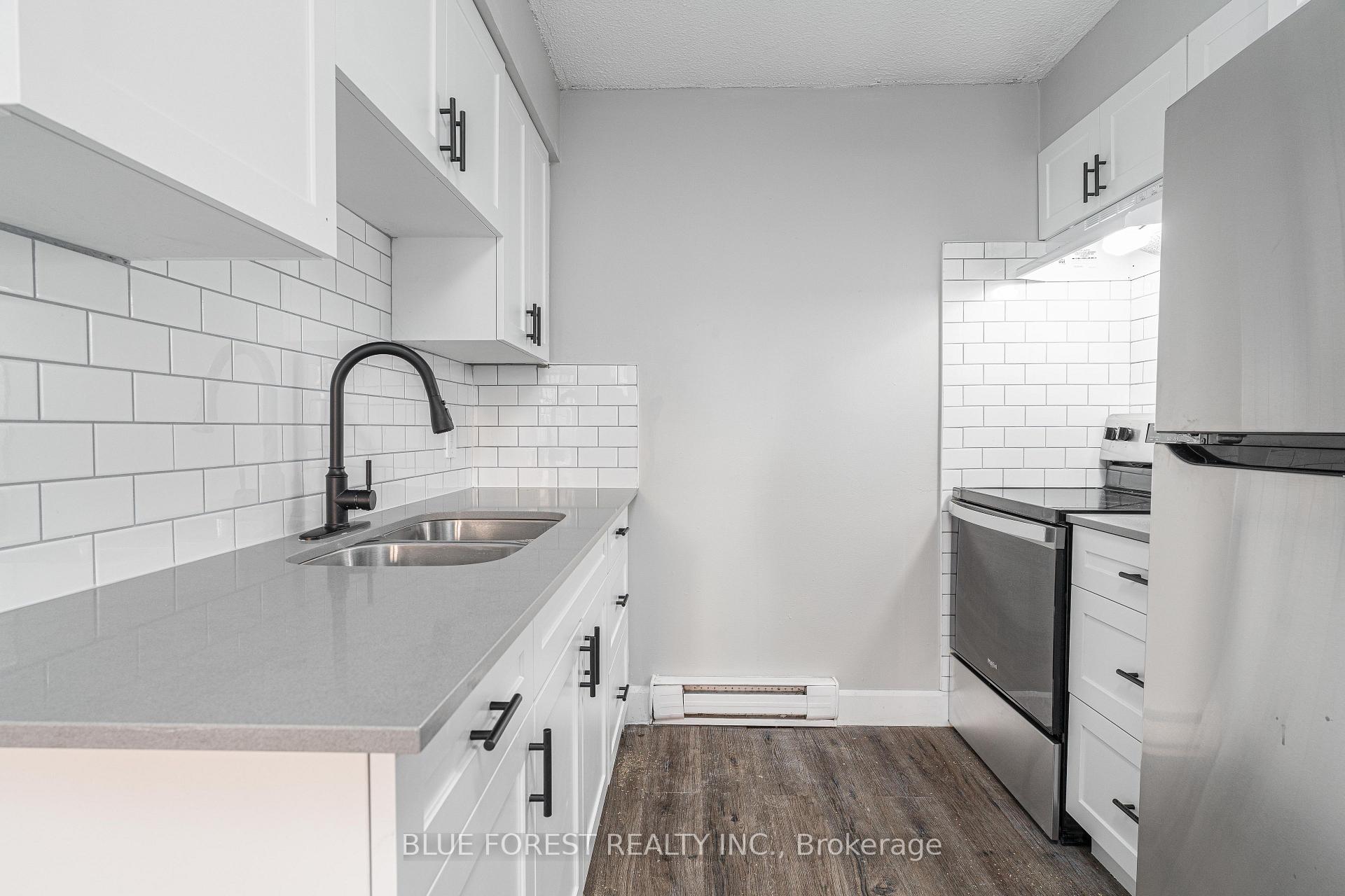 Photo 7 of 210 Park Avenue E, Chatham-Kent, Chatham — HOMEH