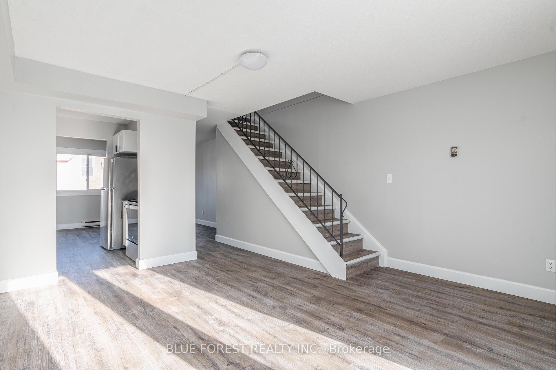 Photo 16 of 210 Park Avenue E, Chatham-Kent, Chatham — HOMEH