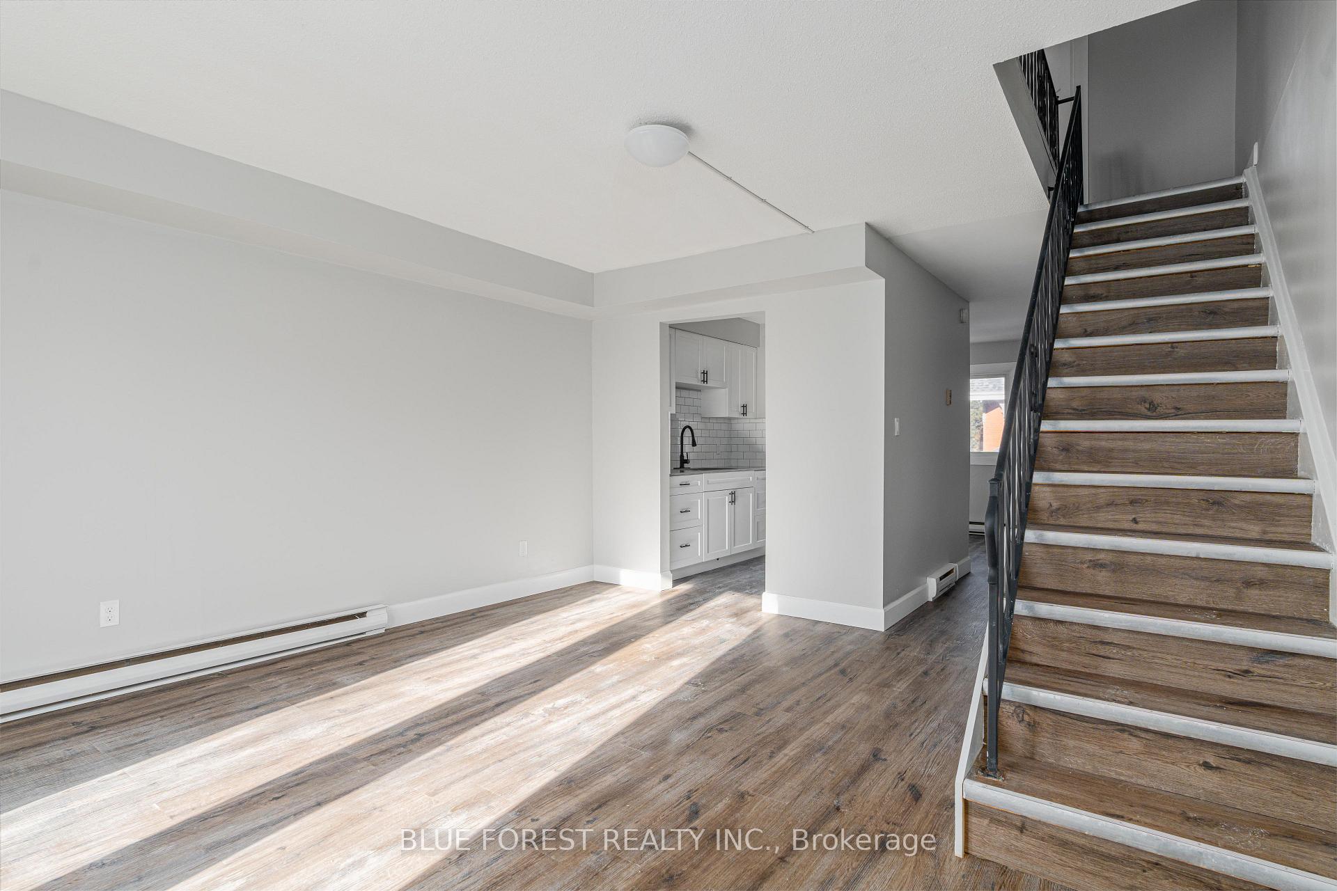 Photo 17 of 210 Park Avenue E, Chatham-Kent, Chatham — HOMEH