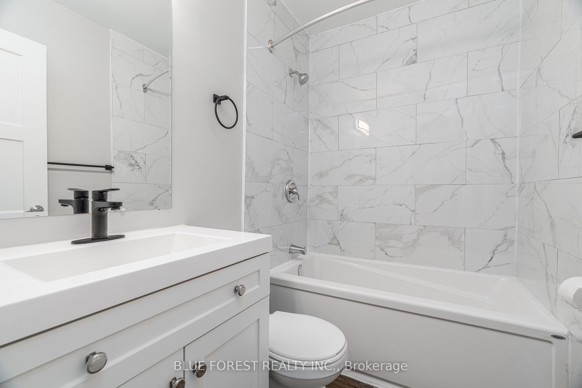 Photo 19 of 210 Park Avenue E, Chatham-Kent, Chatham — HOMEH