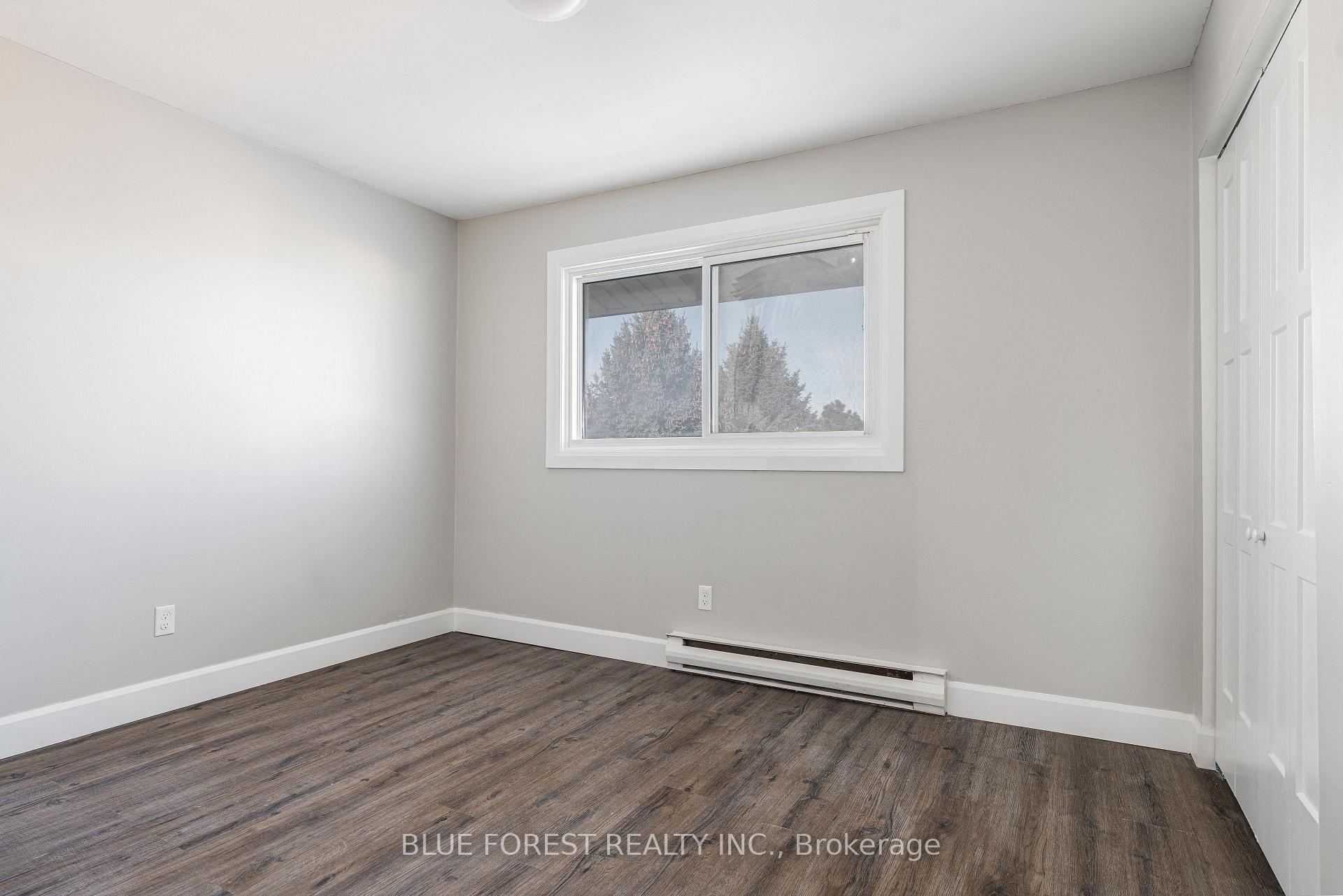 Photo 20 of 210 Park Avenue E, Chatham-Kent, Chatham — HOMEH