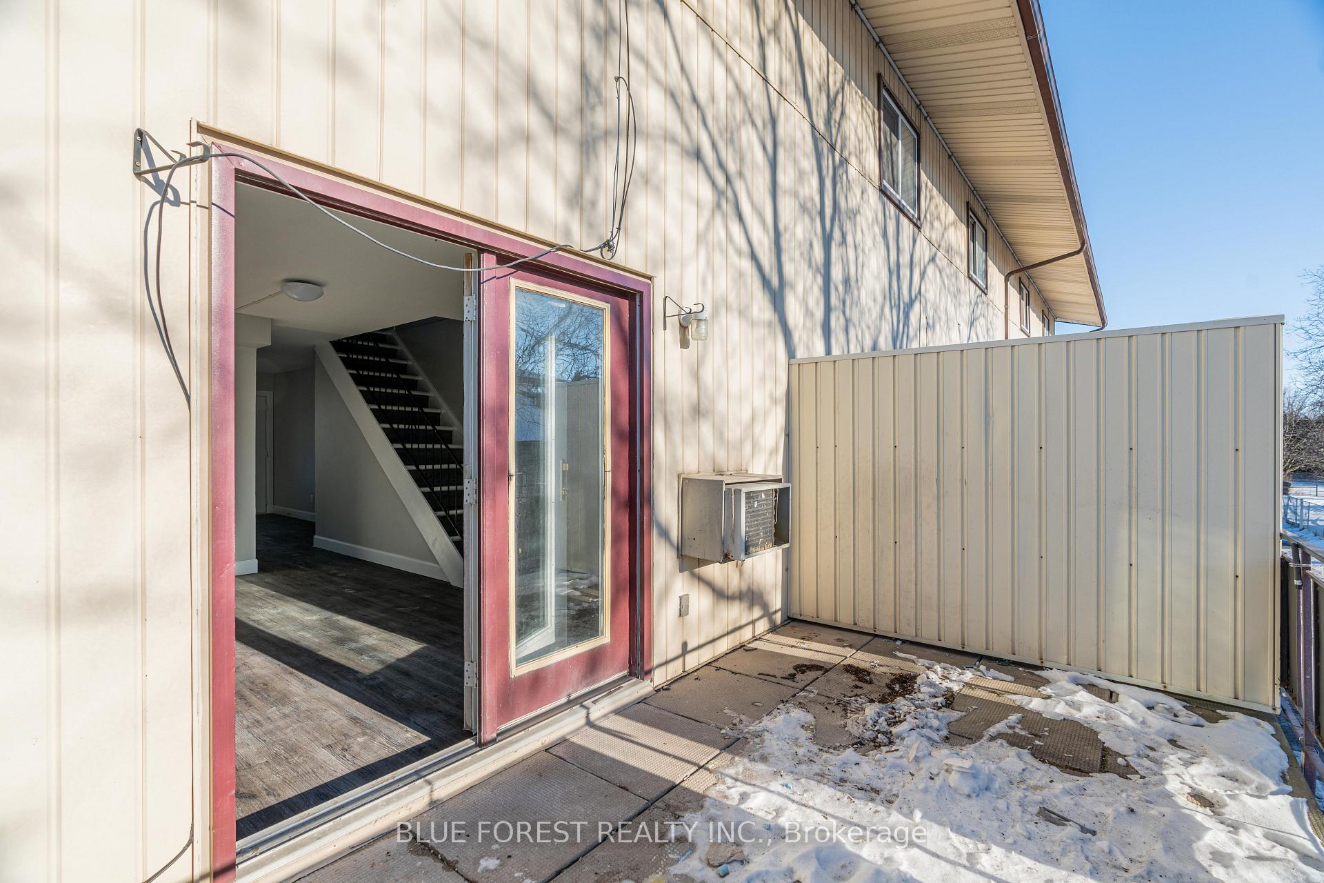 Photo 26 of 210 Park Avenue E, Chatham-Kent, Chatham — HOMEH