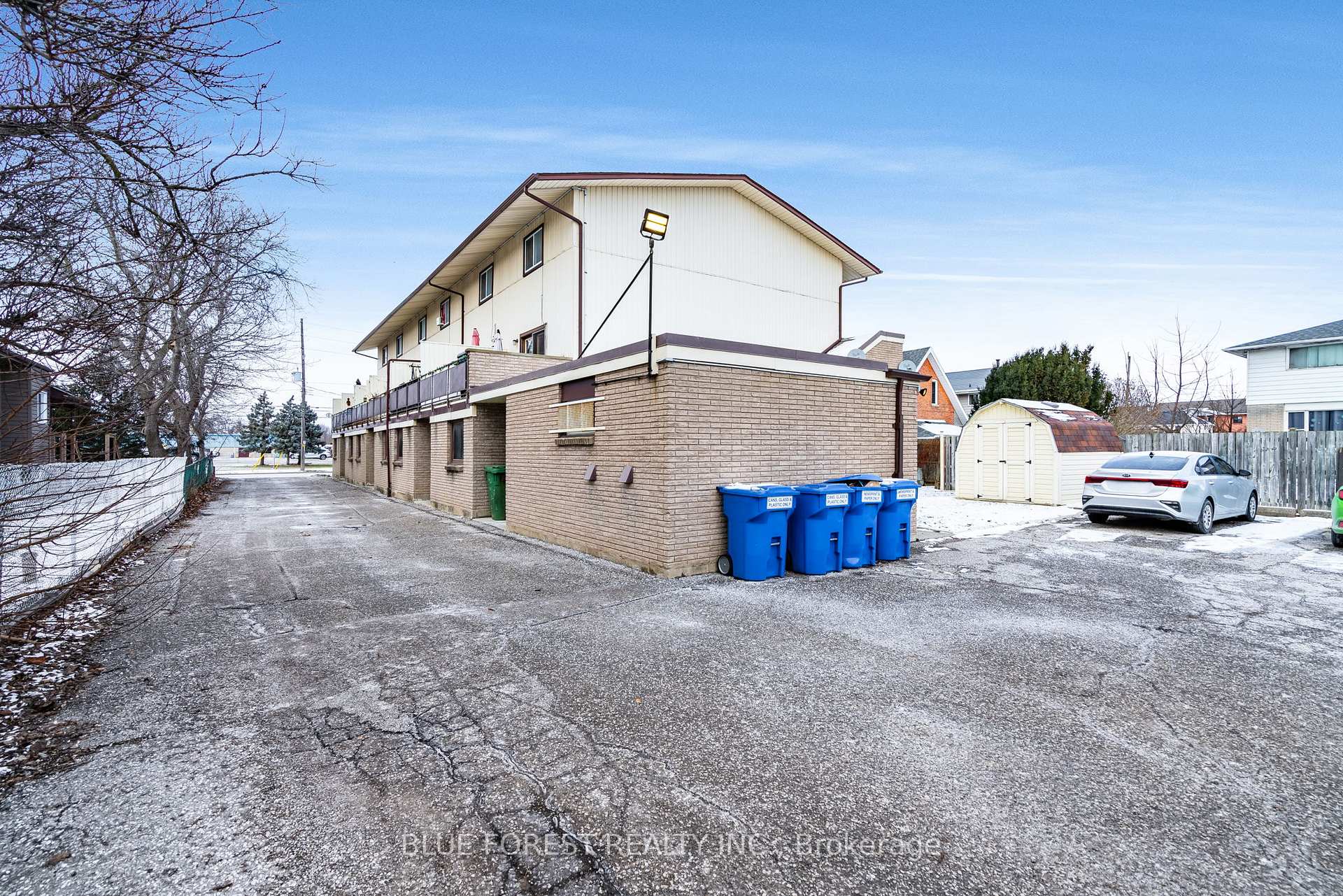 Photo 36 of 210 Park Avenue E, Chatham-Kent, Chatham — HOMEH