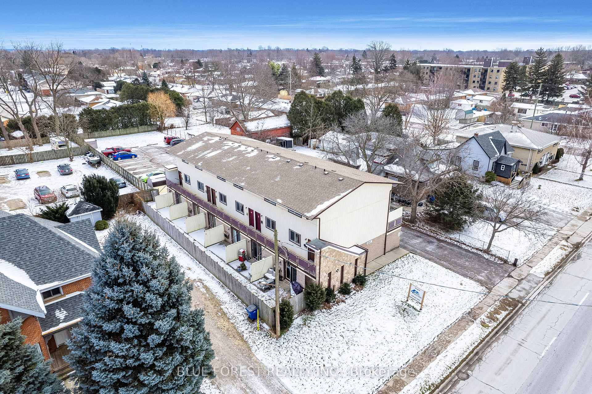 Photo 38 of 210 Park Avenue E, Chatham-Kent, Chatham — HOMEH