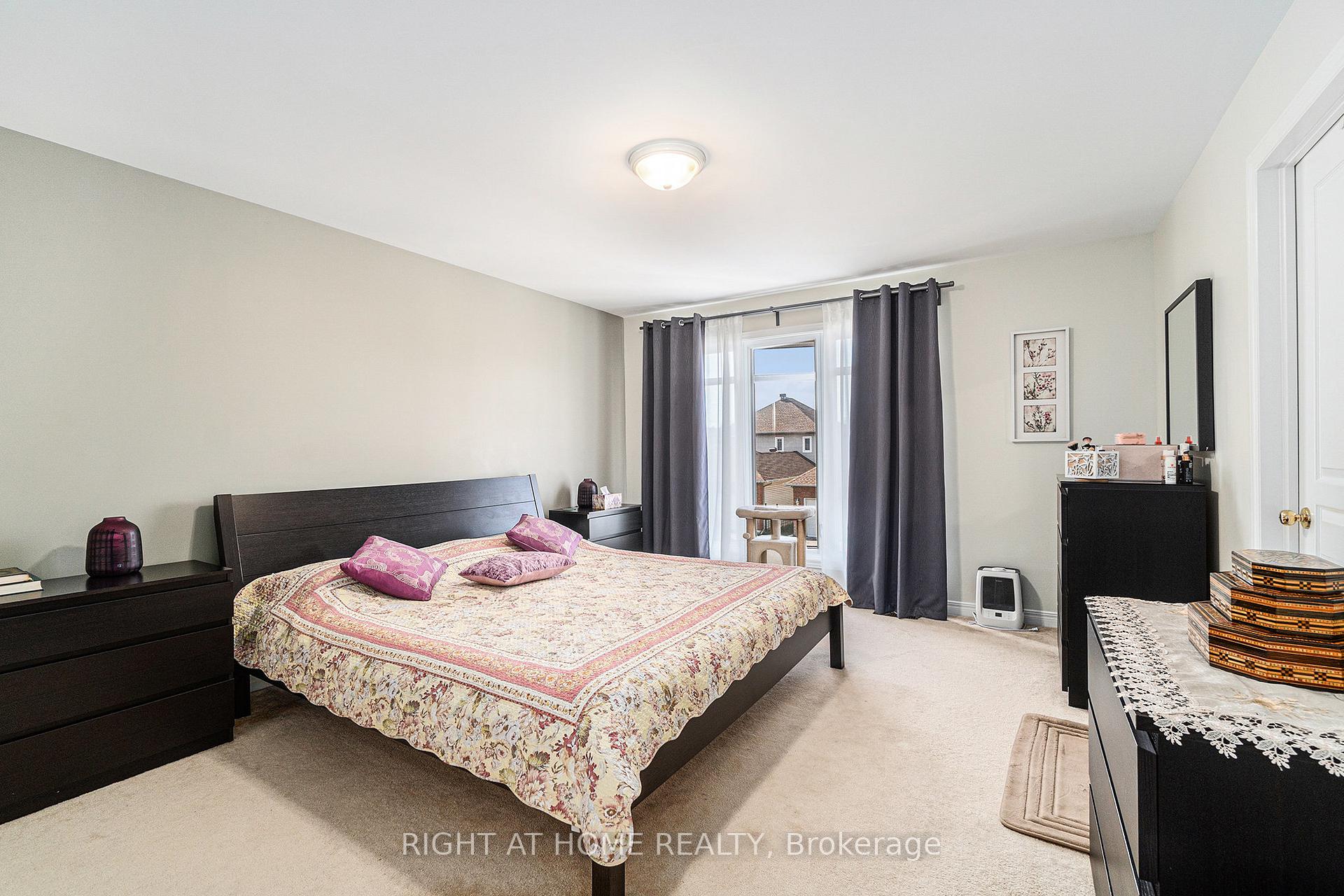 Photo 10 of 174 Parkin Circle, Ottawa, Blossom Park/Kemp Park/Findlay Creek — HOMEH
