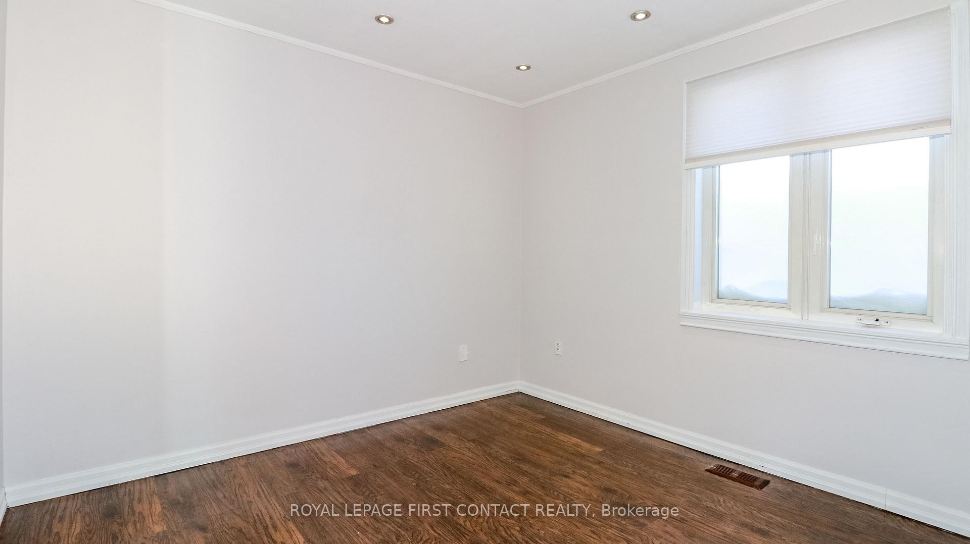 Photo 26 of 104 Brown Street, Barrie, Holly — HOMEH