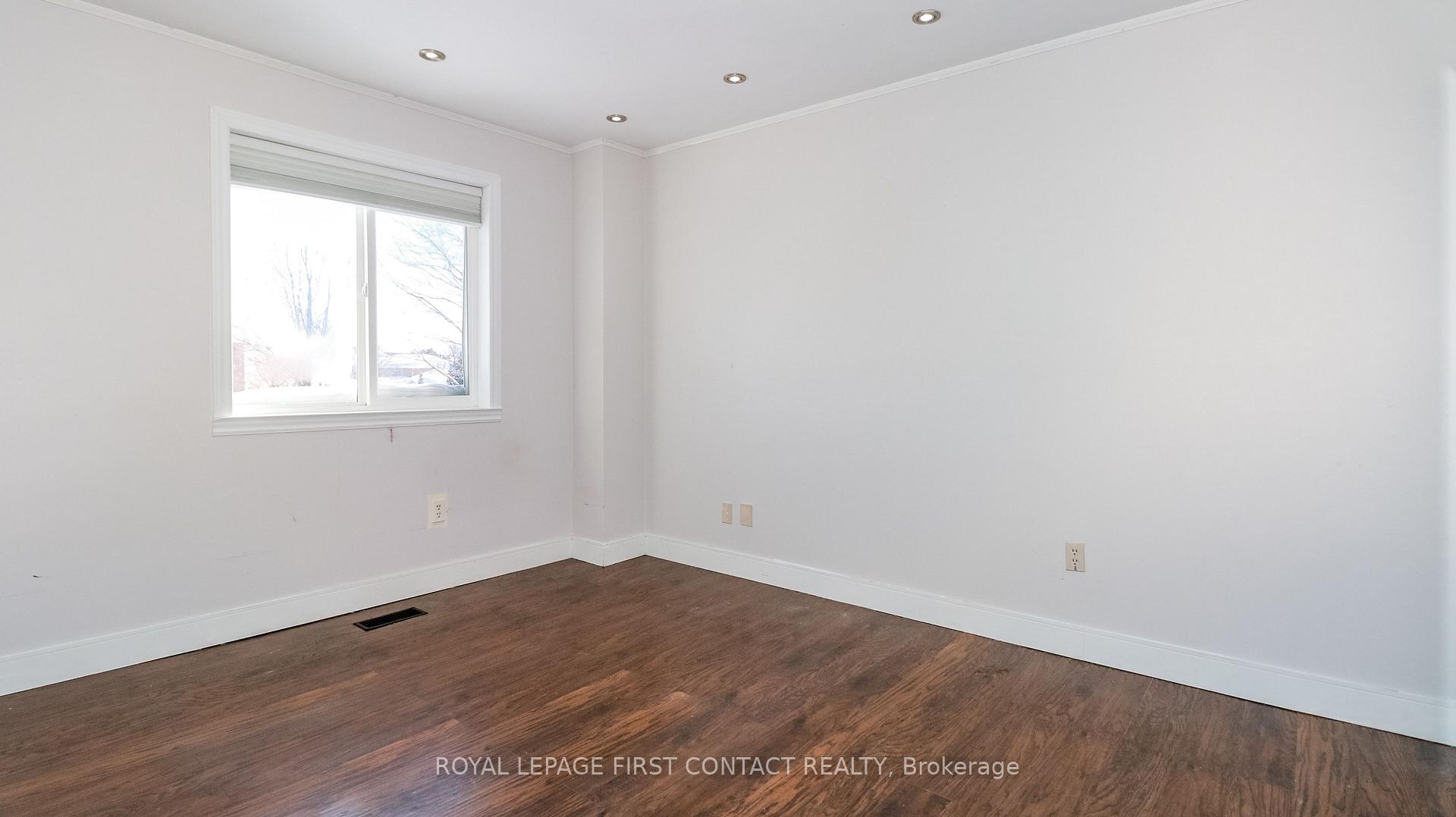 Photo 28 of 104 Brown Street, Barrie, Holly — HOMEH