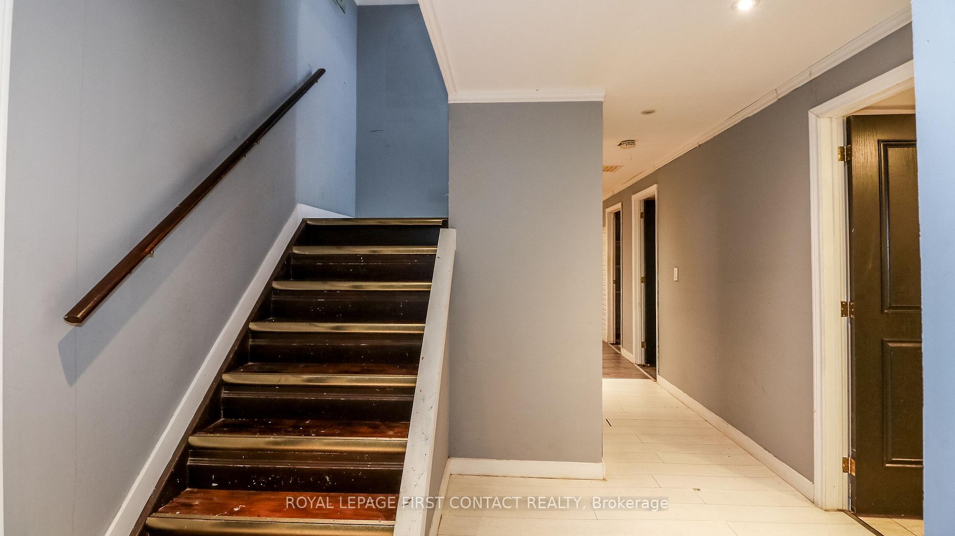 Photo 39 of 104 Brown Street, Barrie, Holly — HOMEH